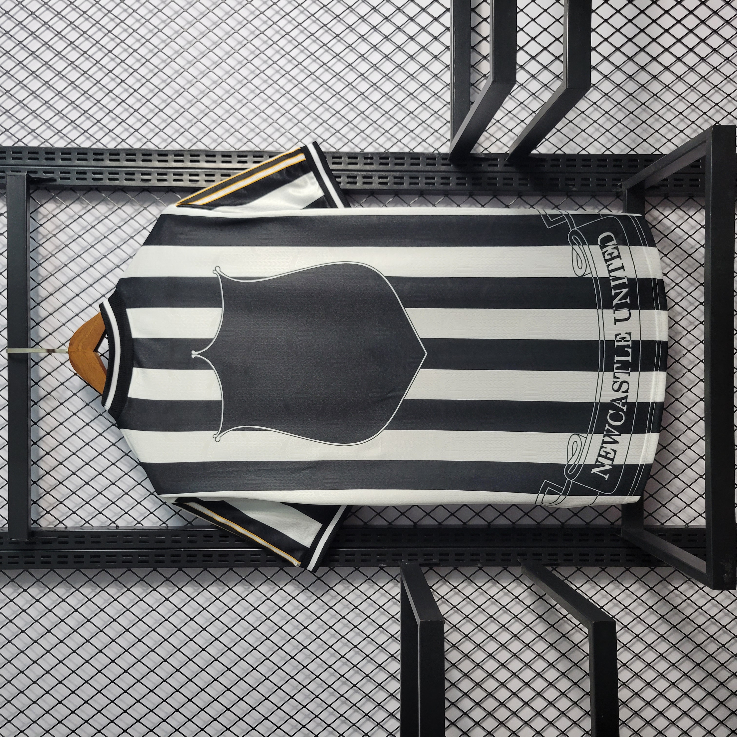 ManixJersey.com | Retro Newcastle United 1997-99 Home Stadium Jersey -Customize Name, Number and Patch | Worldwide Shipping