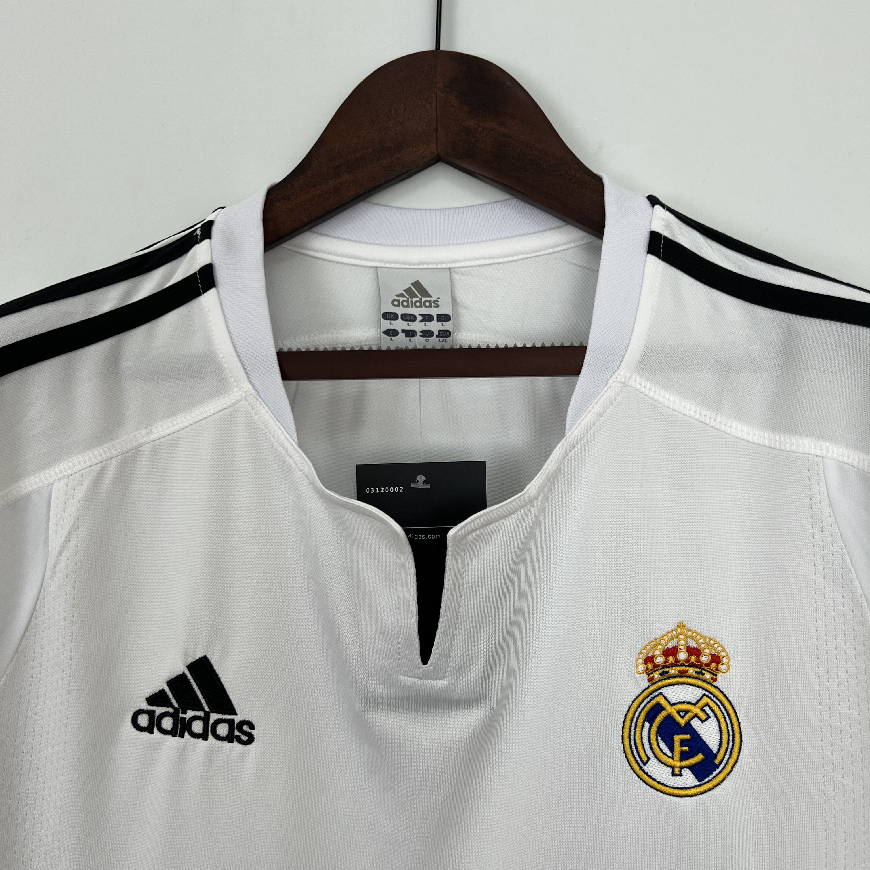 JerseysGala.com | Retro Real Madrid 03-04 Home Stadium Jersey -Customize Name, Number and Patch | Worldwide Shipping