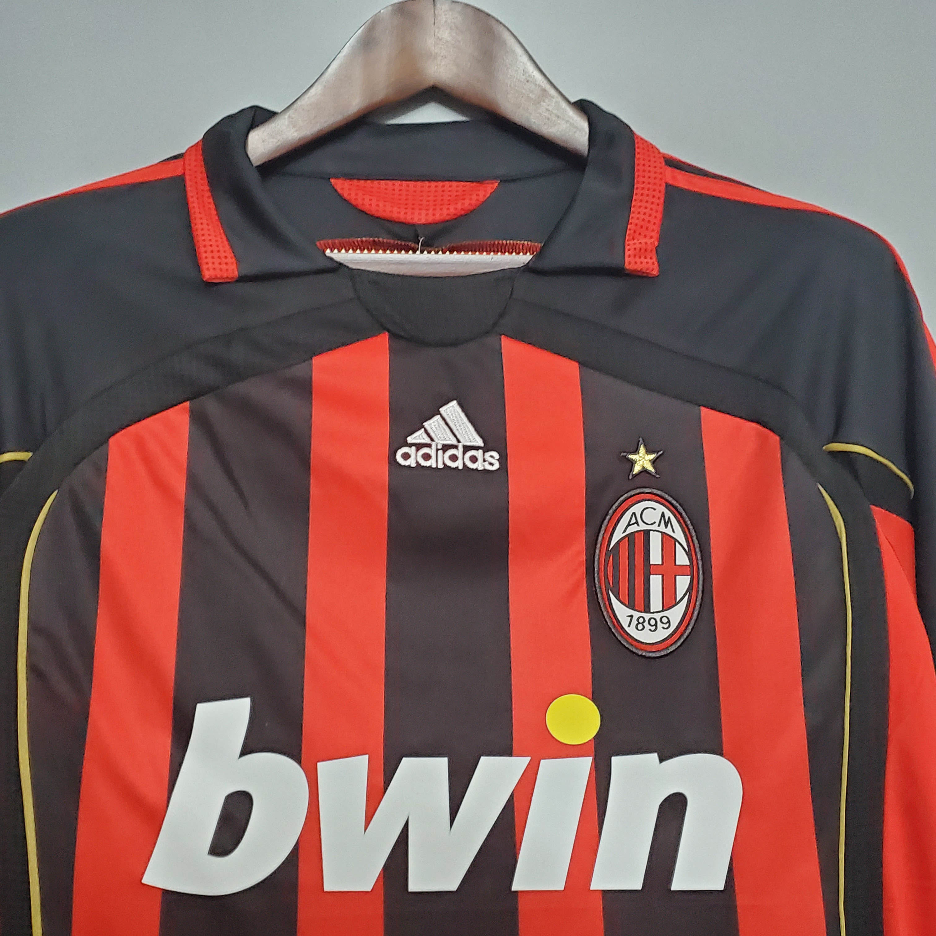 2006/2007 Retro AC Milan Home Football Shirt 1:1 Thai Quality:football jersey mysite: unitedjerseyfootball 邓江浪:football