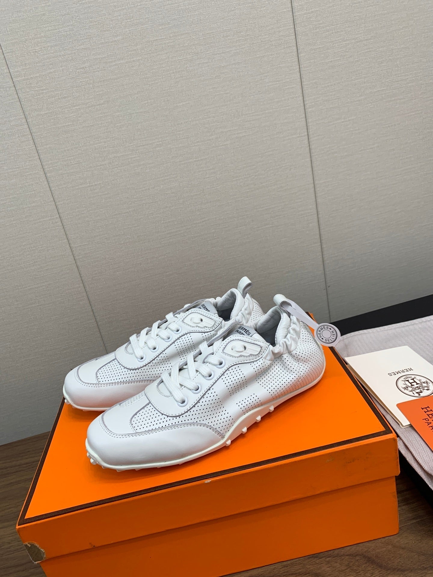 SKATEBOARD SHOES LIGHT GRAY CALFSKIN、mysite、Cacoeks