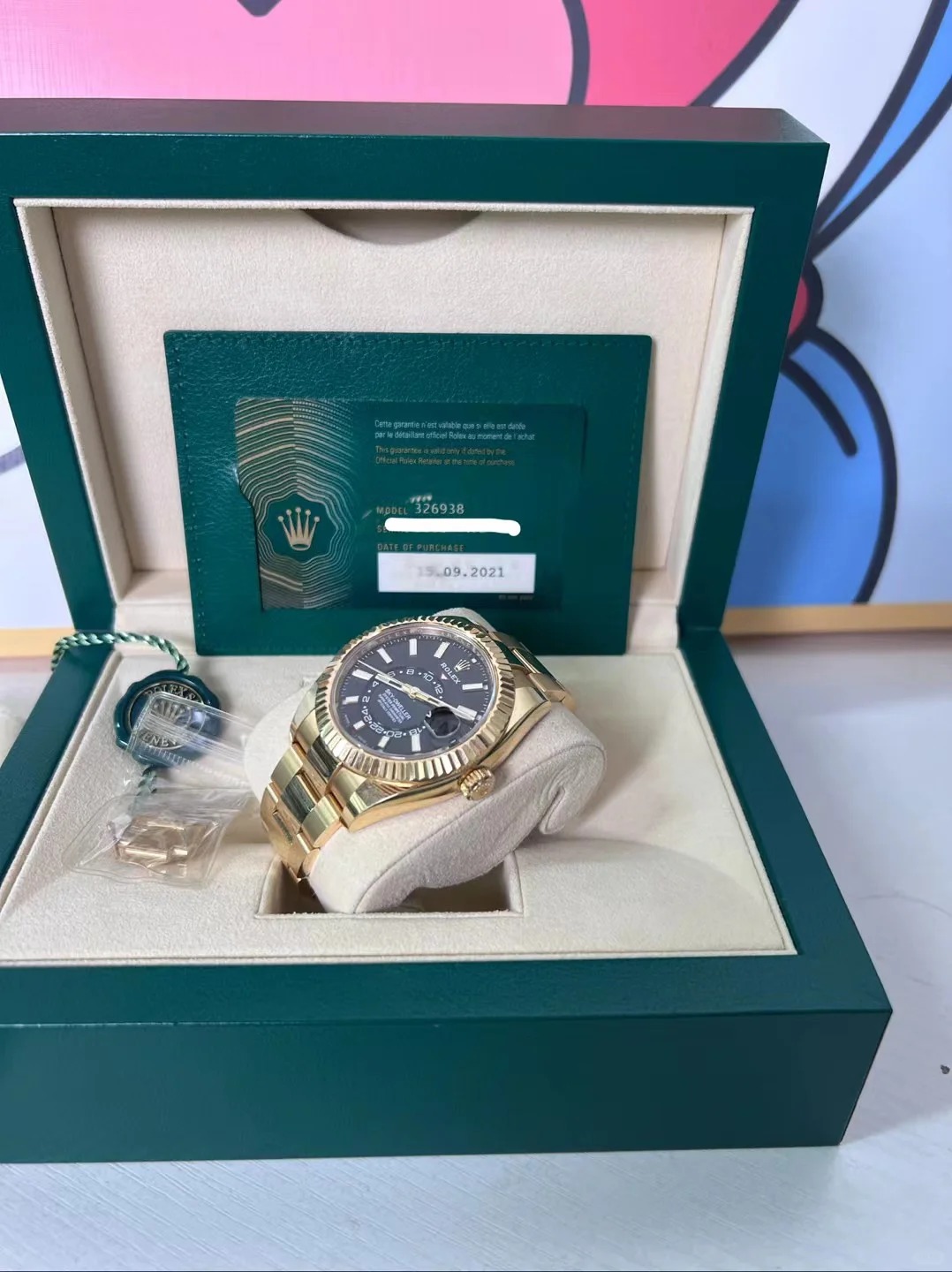 兼职  林炎: luxecystore