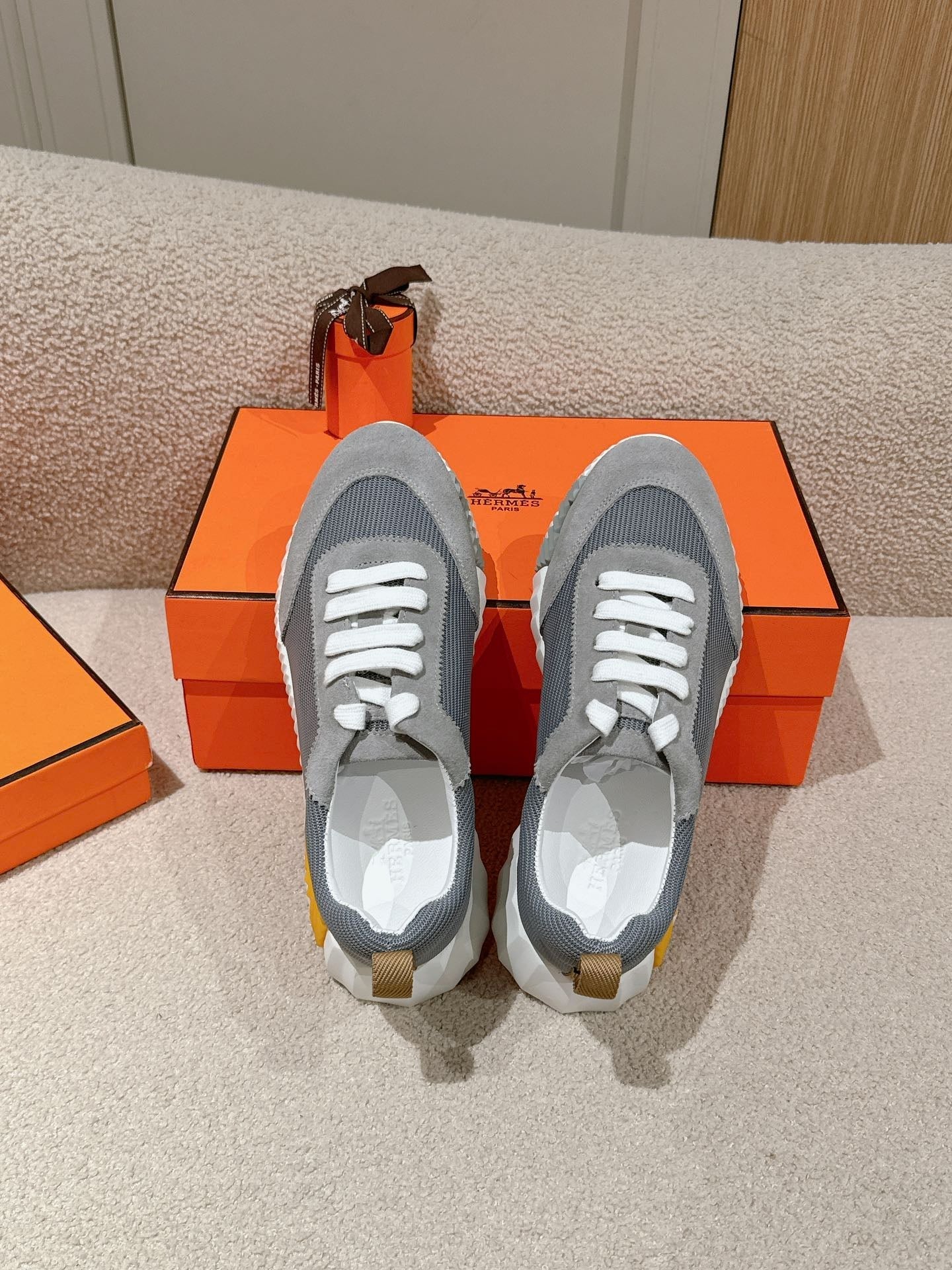 MAINLAND SNEAKER IN ASH GRAY SUEDE AND SHARK GRAY BREATHABLE MESH FABRIC 959350、mysite、Cacoeks