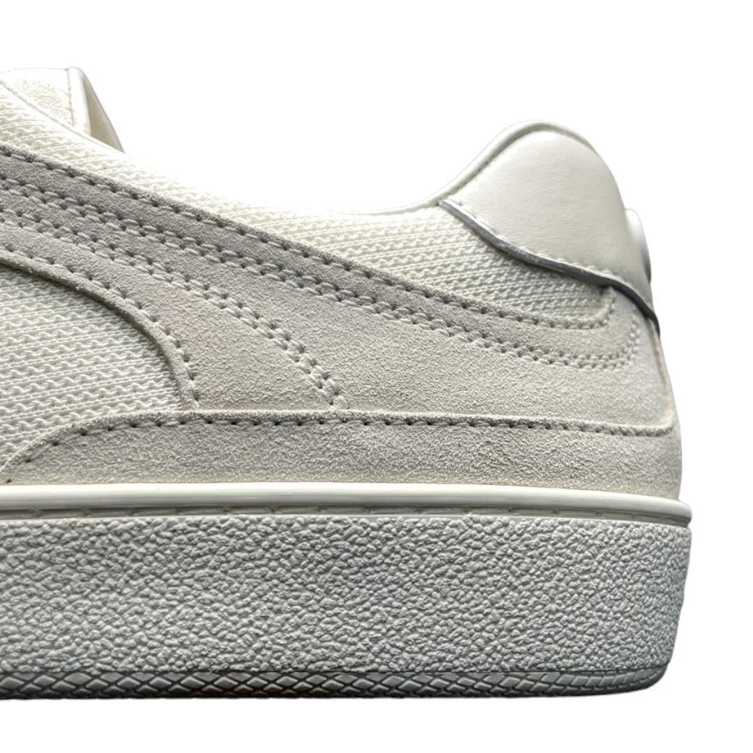 Gucci Interlocking G Sneaker in White Suede、mysite、Cacoeks