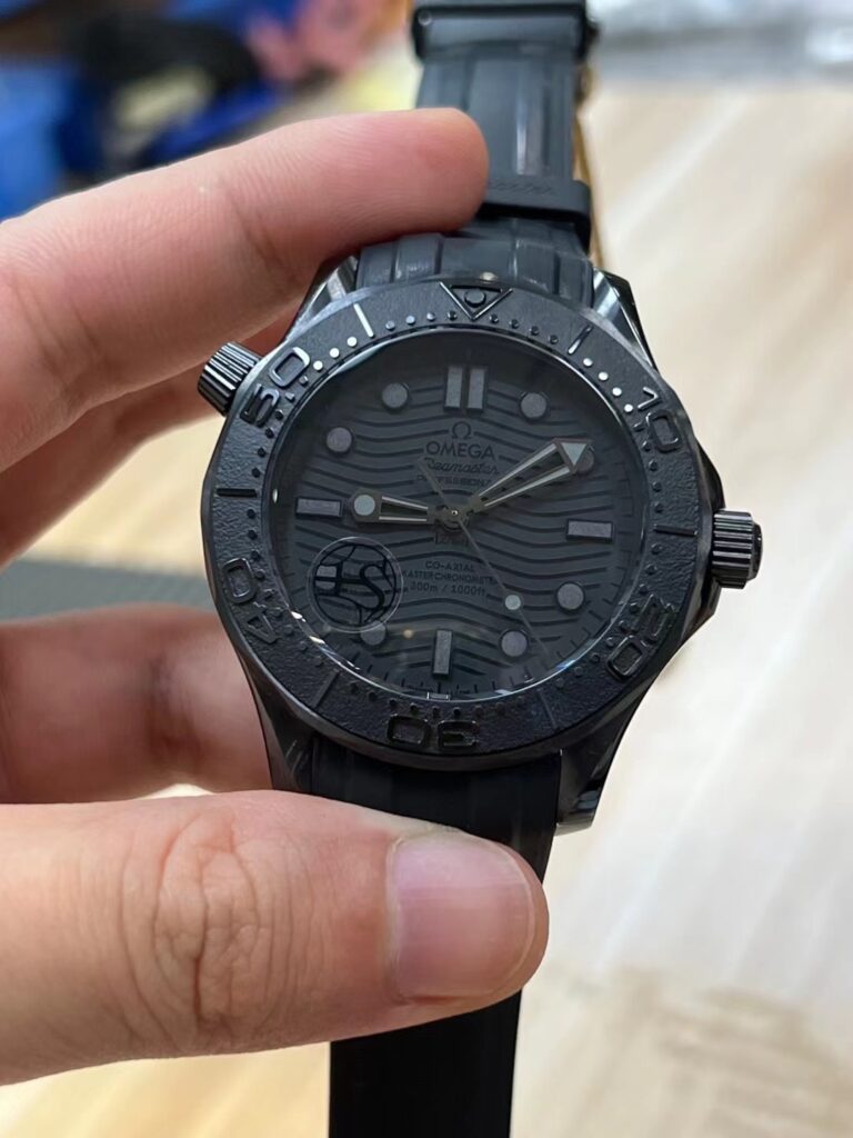 Đồng Hồ Omega Seamaster Vỏ Gốm Đen Dây Cao Su VS Factory 42mm