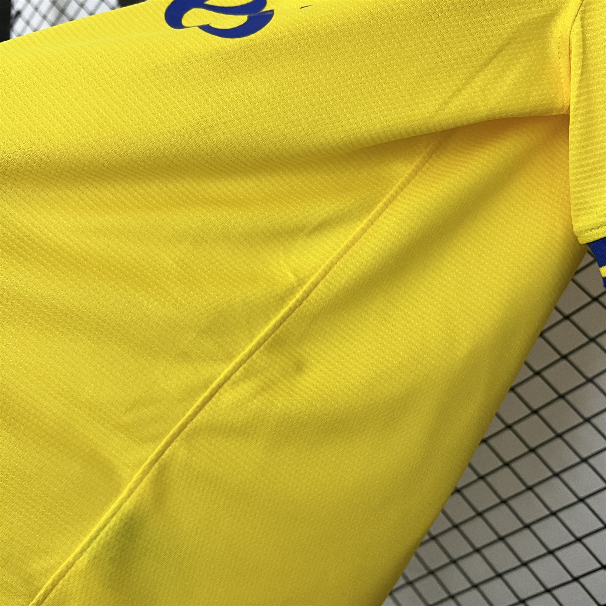 ManixJersey.com | Retro Arsenal 2013-14 Away Jersey -Customize Name, Number and Patch | Worldwide Shipping