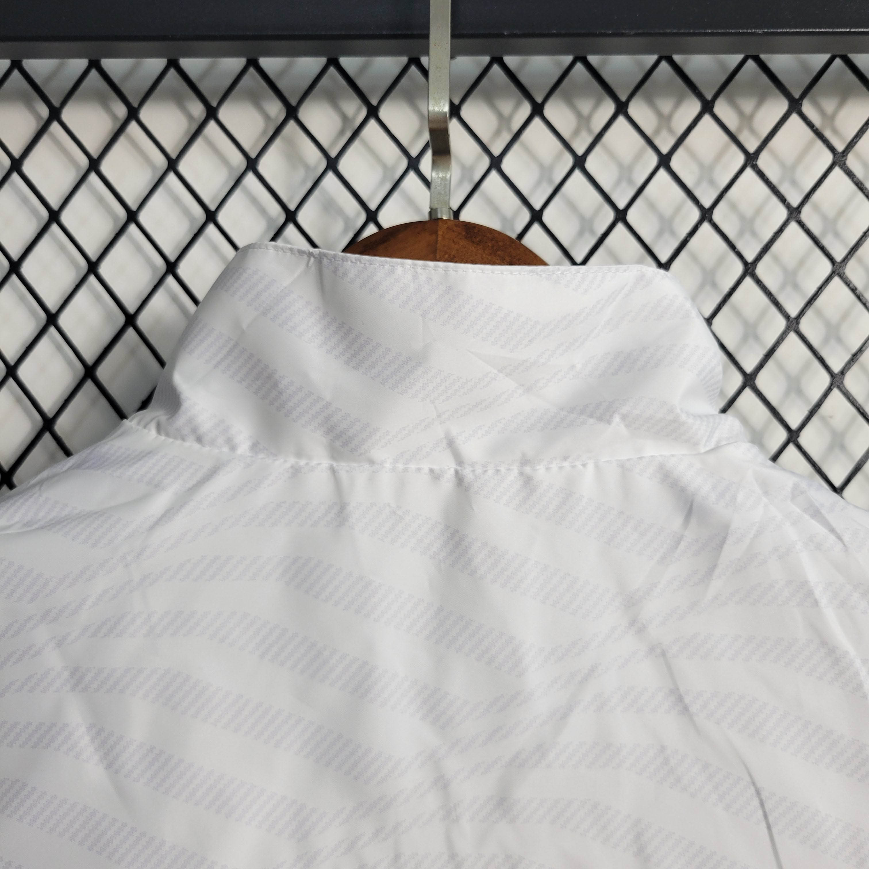 2023/2024 Real Madrid Reversible Windbreaker White:football jersey mysite: unitedjerseyfootball 邓江浪:football