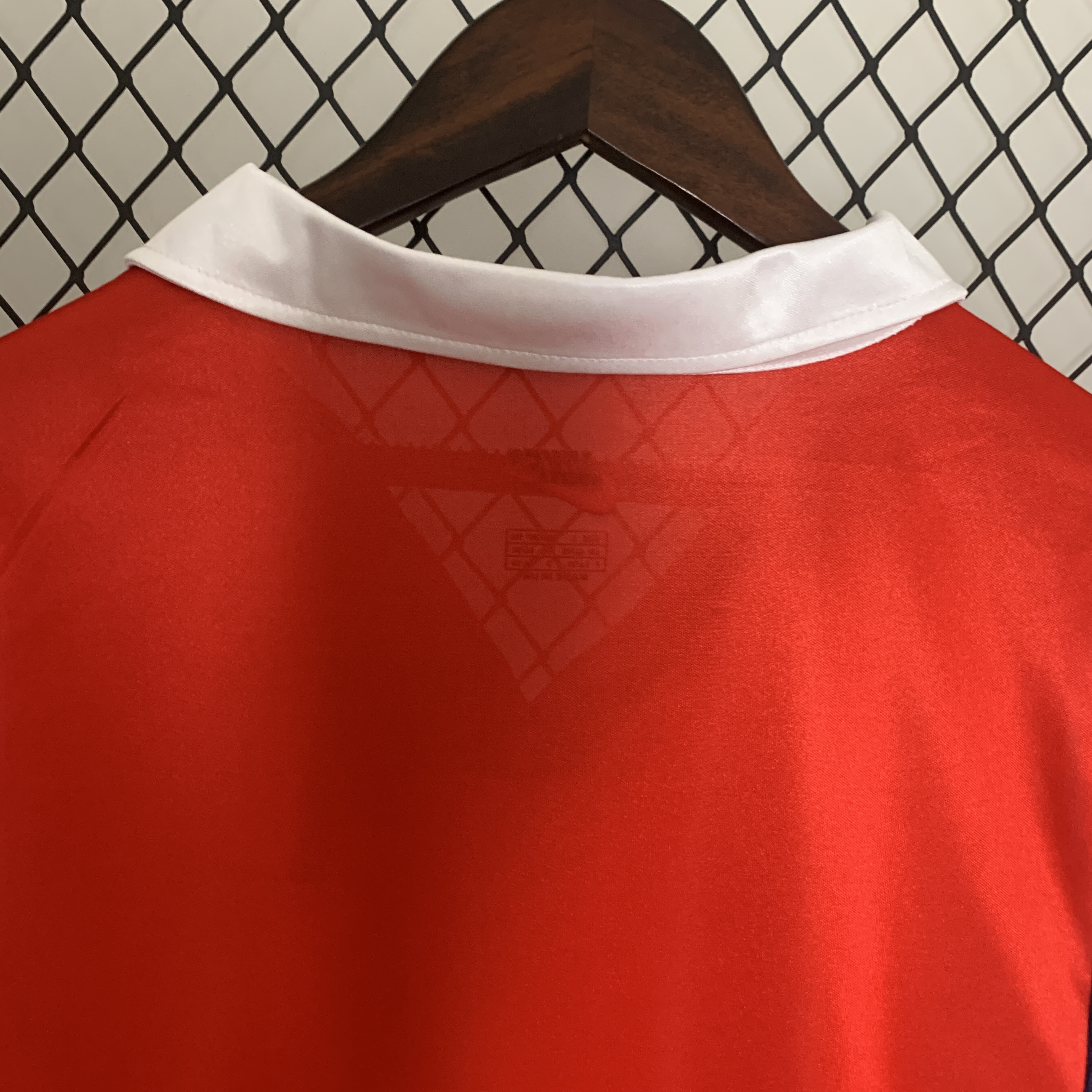 ManixJersey.com | Retro Arsenal 98-99 Home Long Sleeve Jersey -Customize Name, Number and Patch | Worldwide Shipping