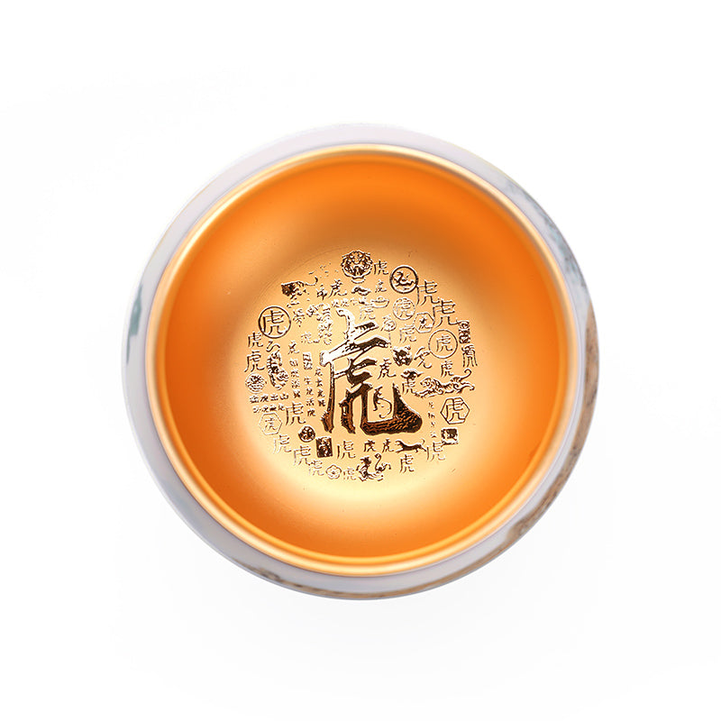 GEEK BAR-https://www.hot-toy.com/