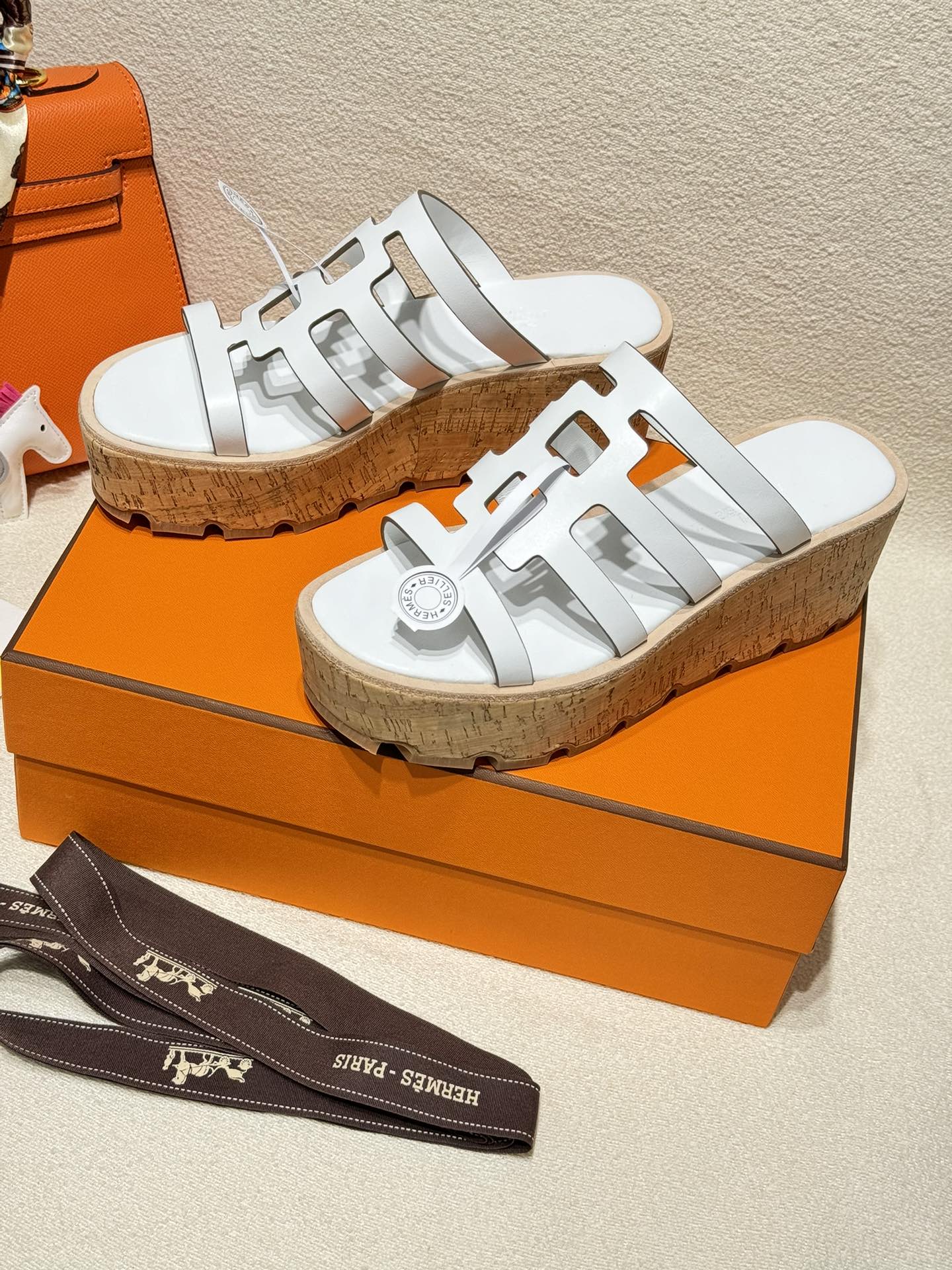 ISABELLA SANDAL WHITE CALFSKIN、mysite、Cacoeks