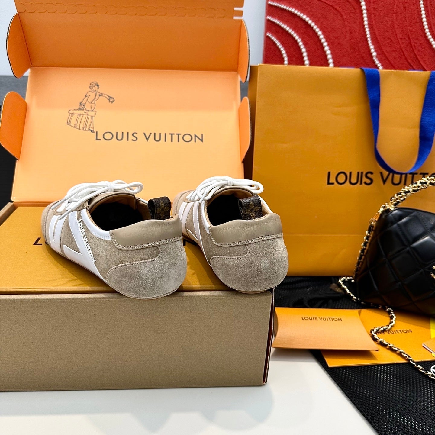 SNEAKERINA TRAINERS IN BROWN AND WHITE SUEDE、mysite、Cacoeks