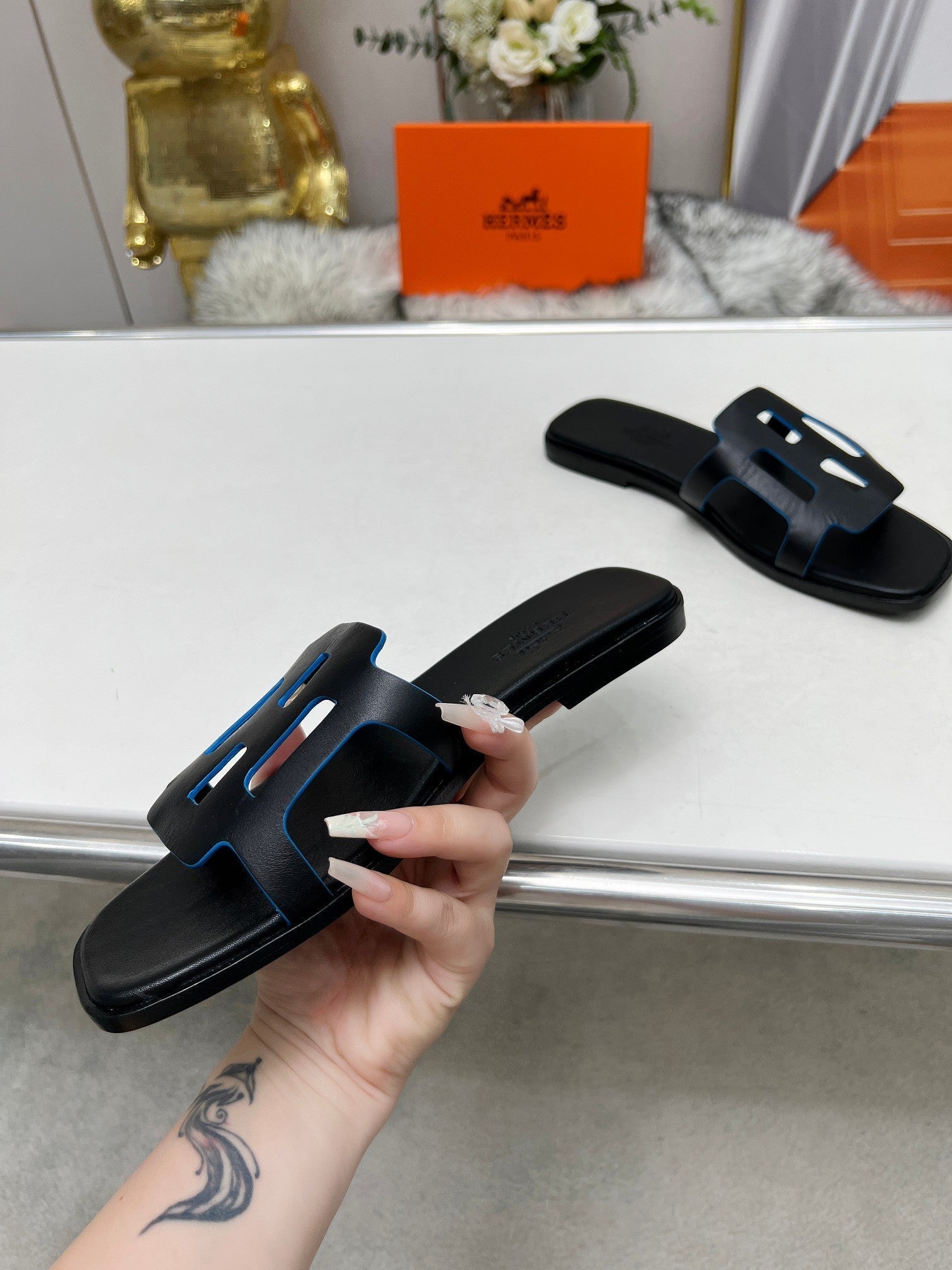 FLATFORM SANDAL BLACK CALFSKIN、mysite、Cacoeks