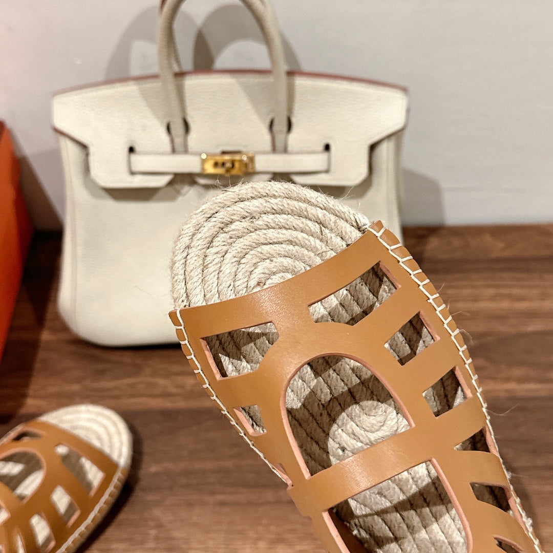 STRAW SOLE SANDAL CARAMEL LAMBSKIN、mysite、Cacoeks