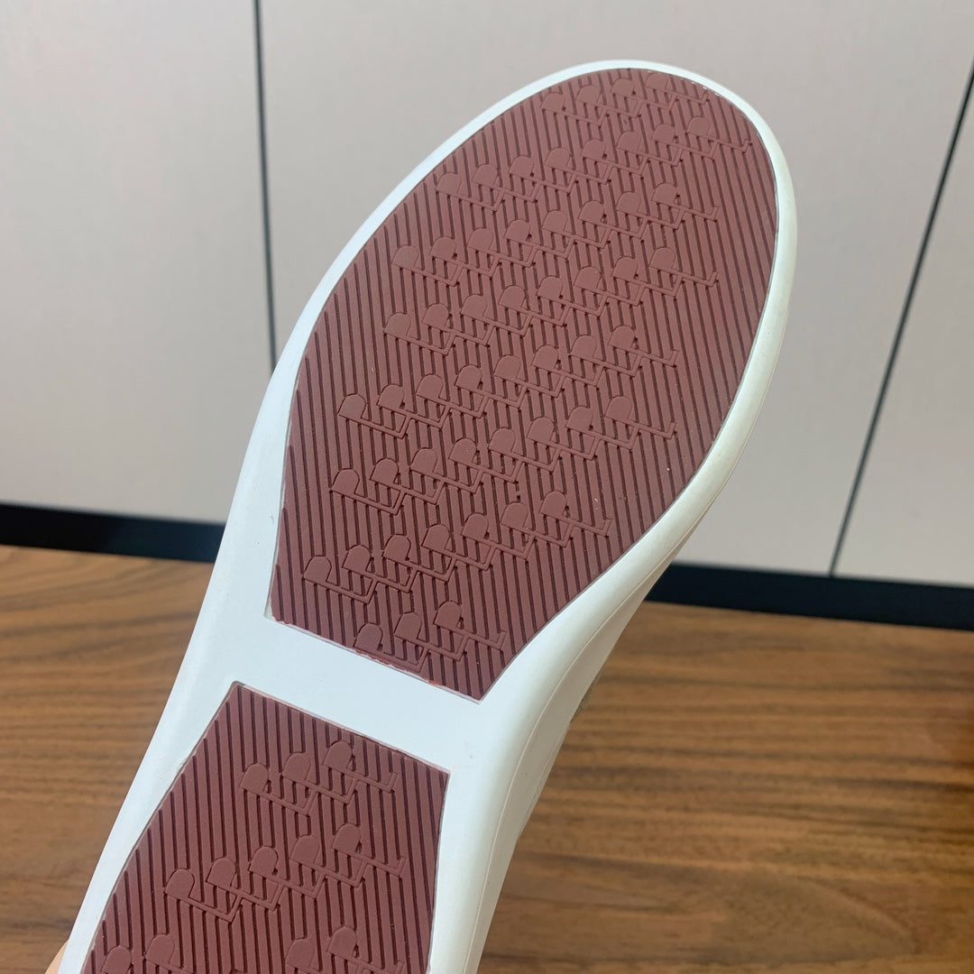 LP NEWPORT WALK SNEAKERS KHAKI AND CREAMY WHITE SUEDE、mysite、Cacoeks