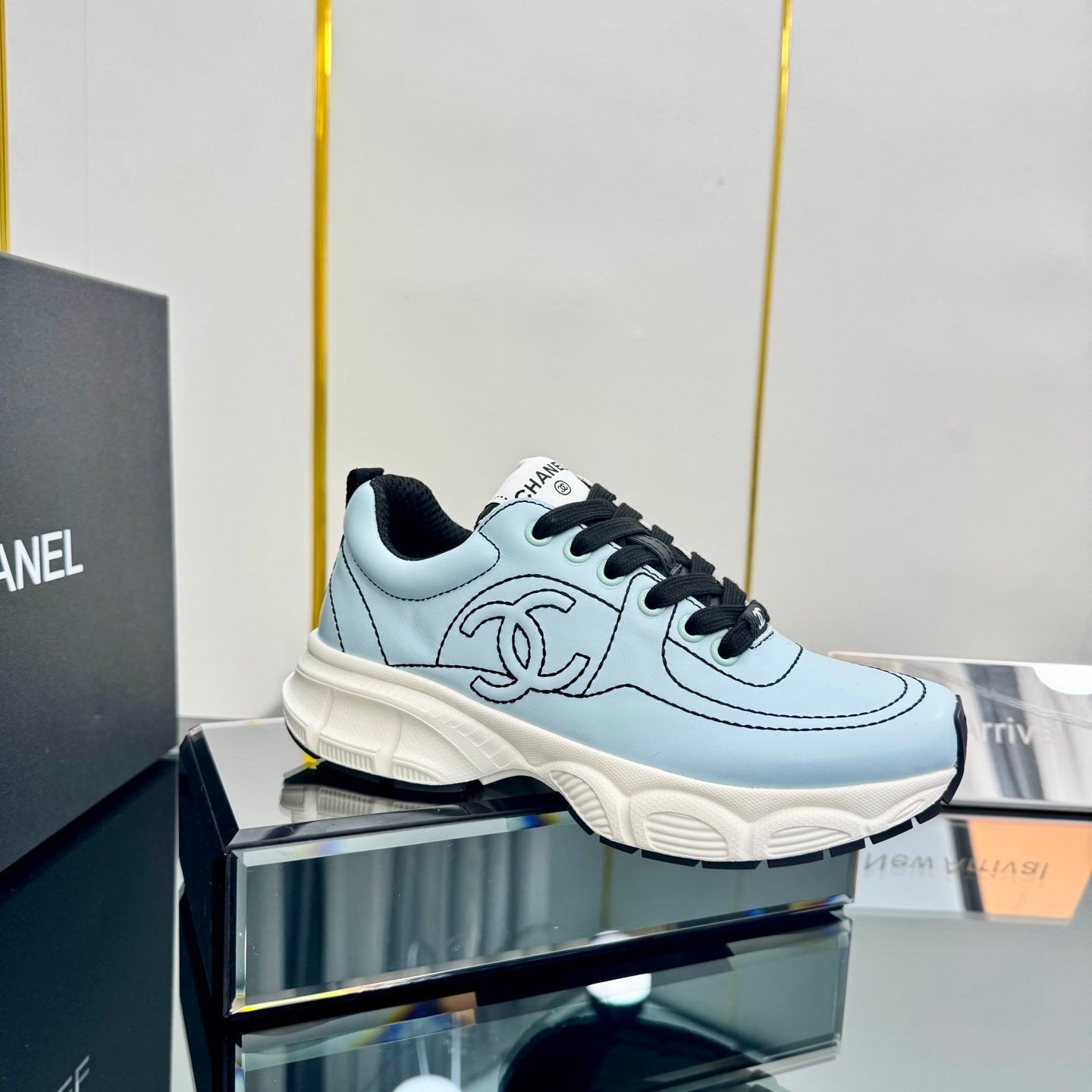 TRAINERS SNEAKER IN LIGHT BLUE CALFSKIN WITH BLACK EMBROIDERED、mysite、Cacoeks
