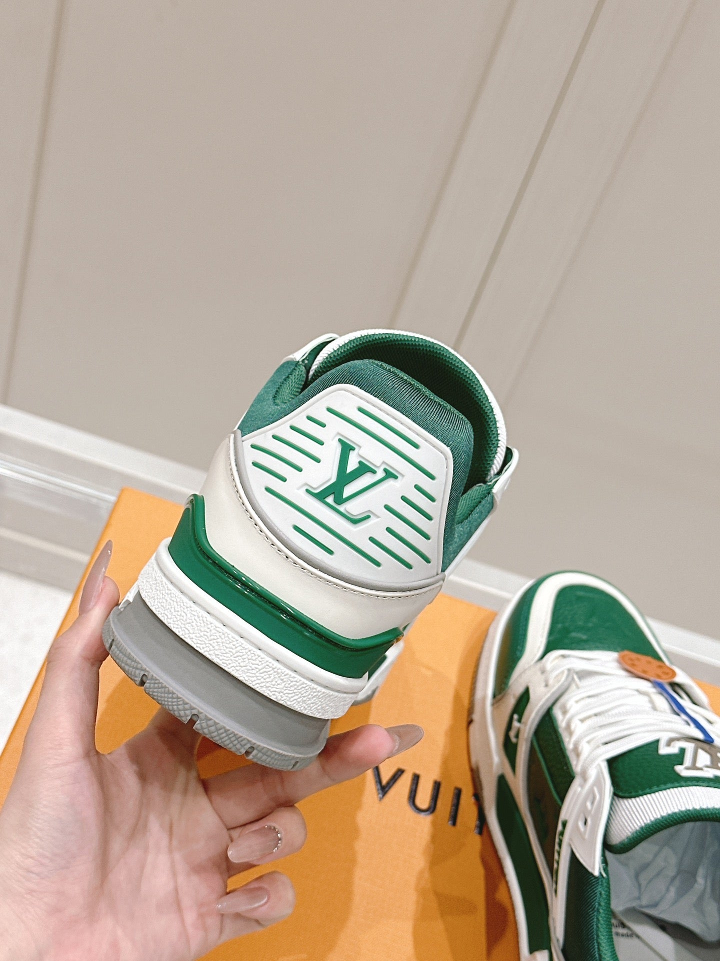 LV TRAINER SNEAKER IN BORNEO GREEN GRAINED CALFSKIN、mysite、Cacoeks