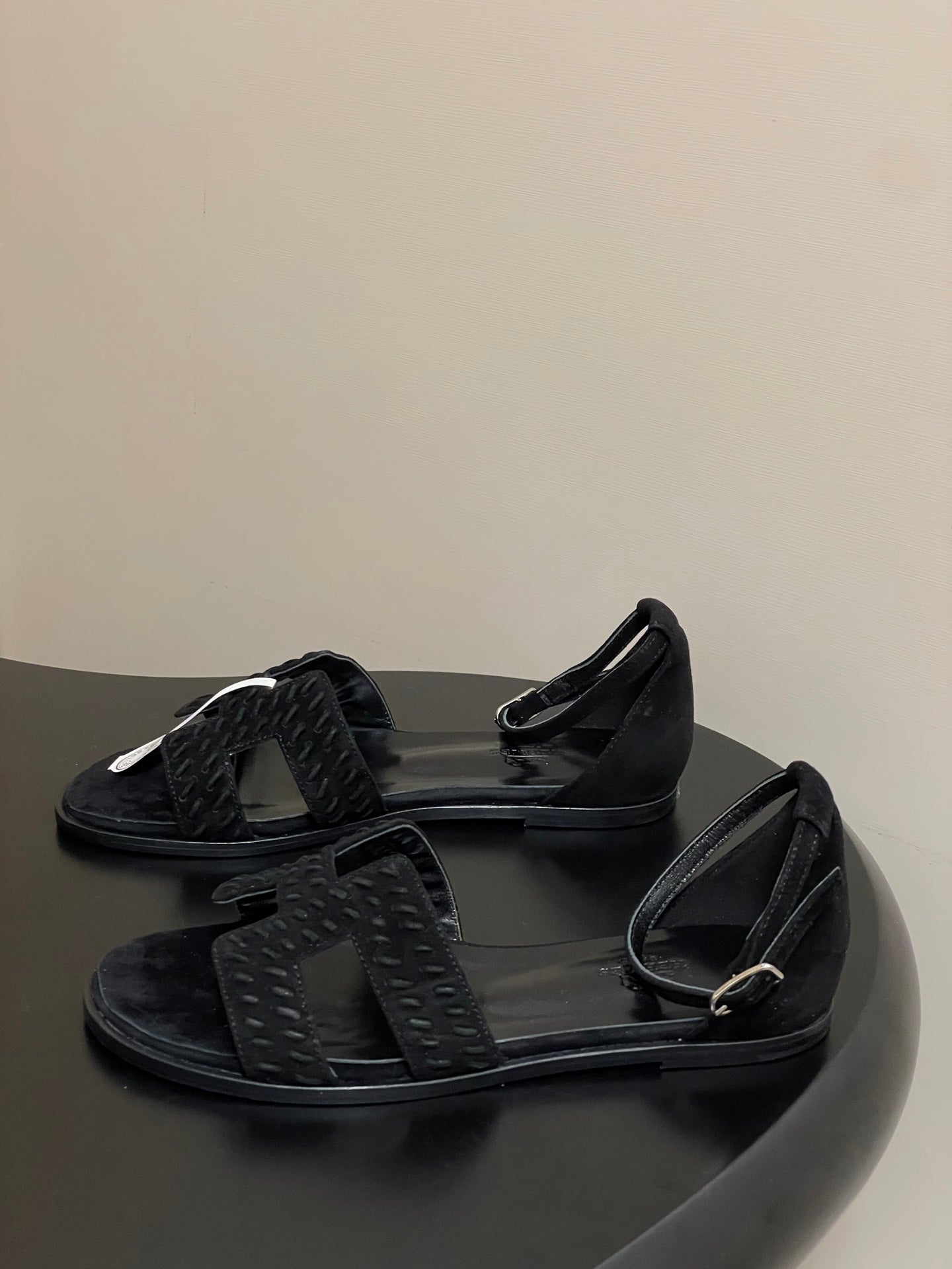 HM 25S SANTORINI SANDAL IN BLACK SUEDE AND LAMBSKIN、mysite、Cacoeks