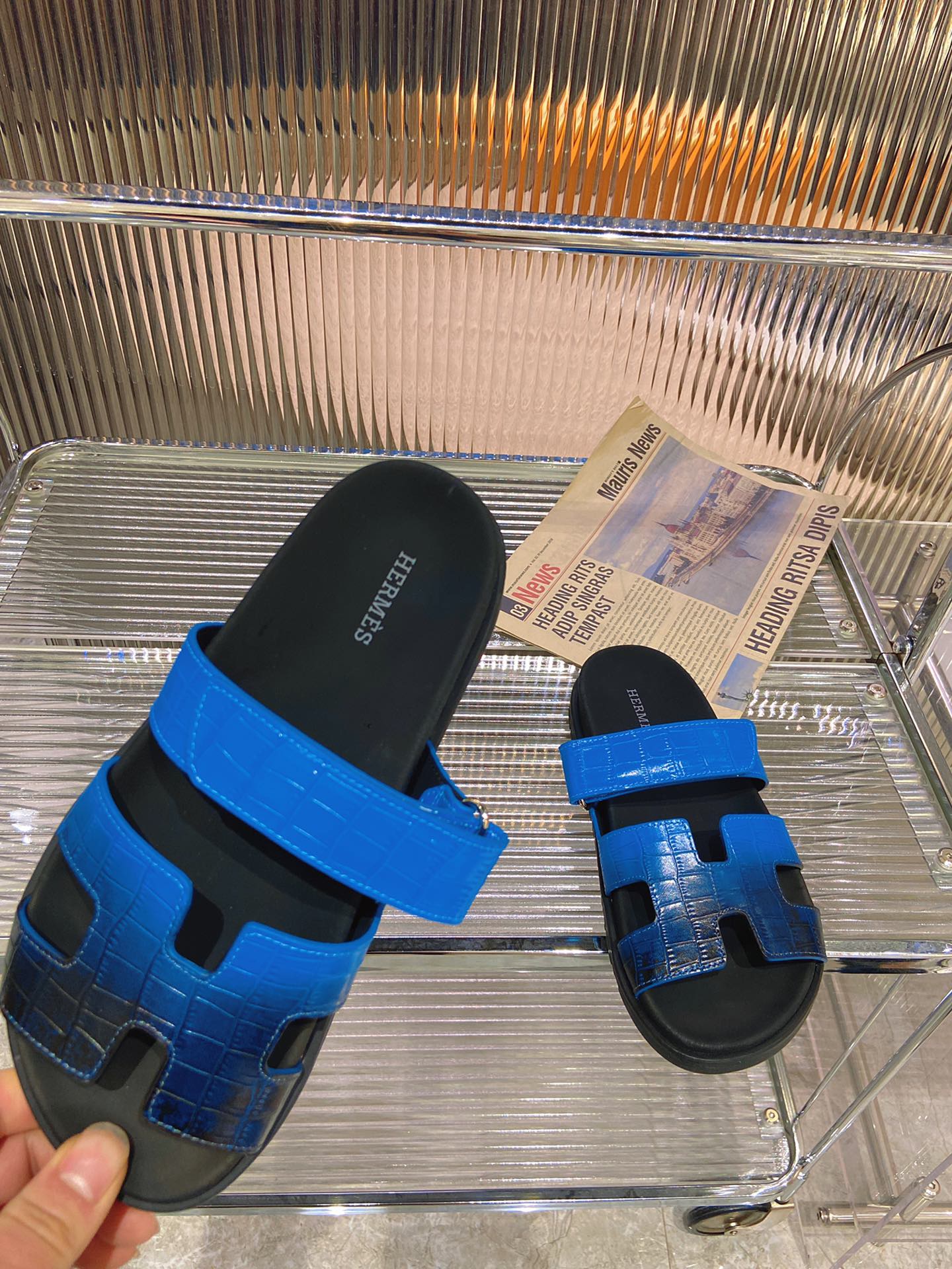 CHYPRE SANDAL OMBRE BLACK COBALT CALFSKIN、mysite、Cacoeks
