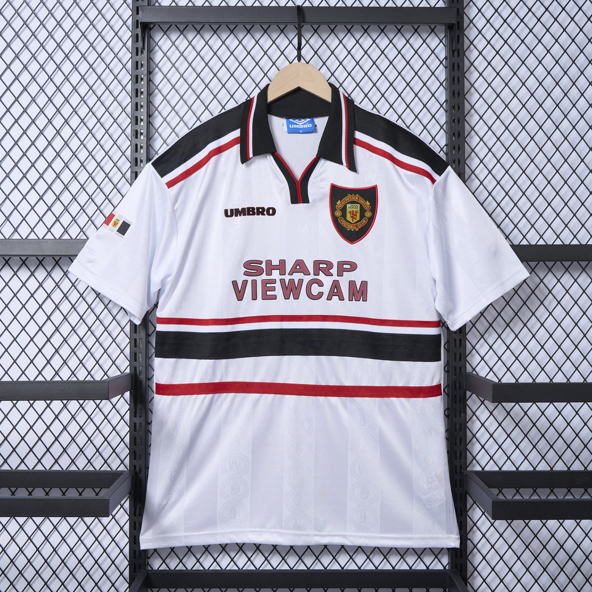 ManixJersey.com | Retro Manchester United 98-99 Away Jersey -Customize Name, Number and Patch | Worldwide Shipping