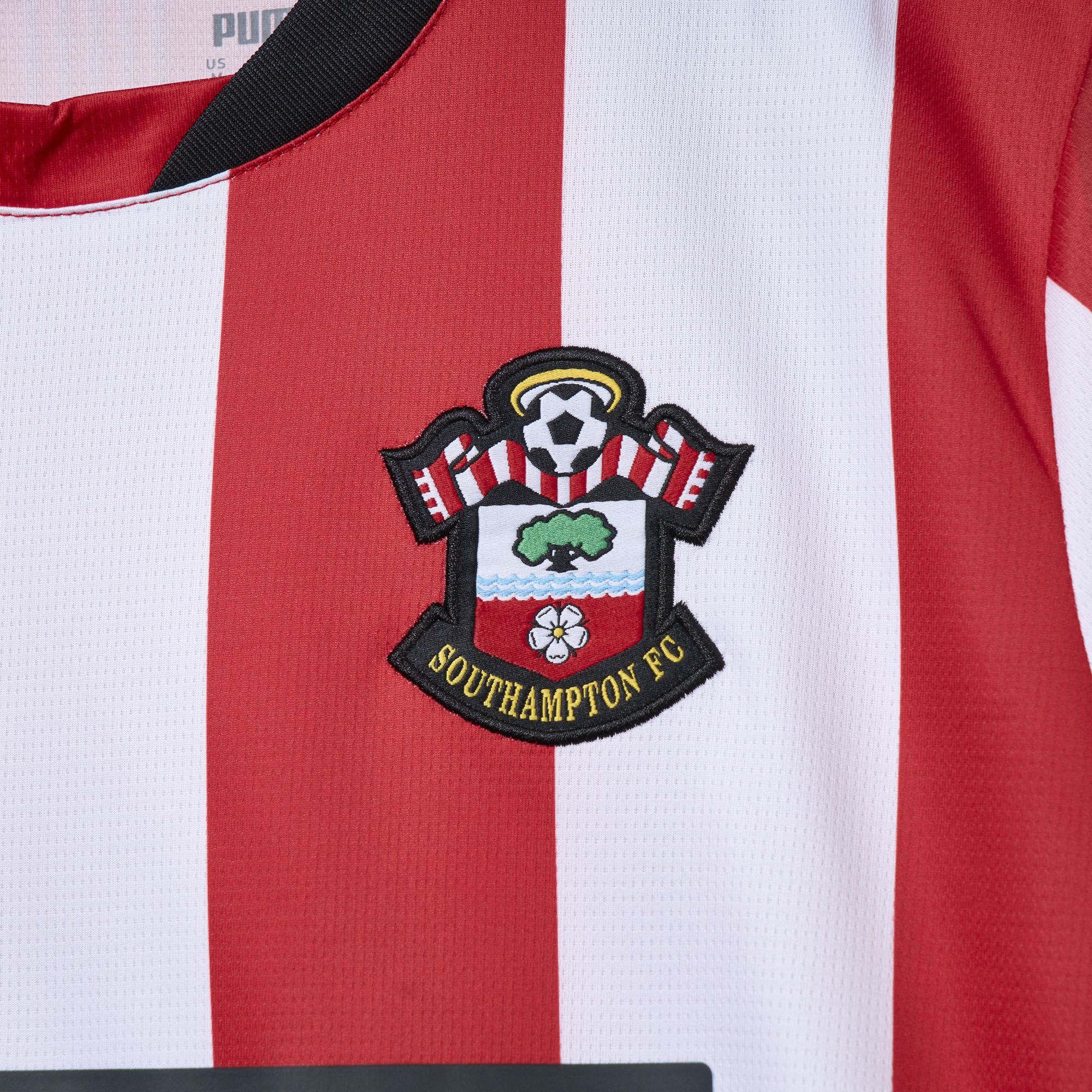 Higojerseys-Southampton 24-25 Home Stadium Jersey - Fans Version