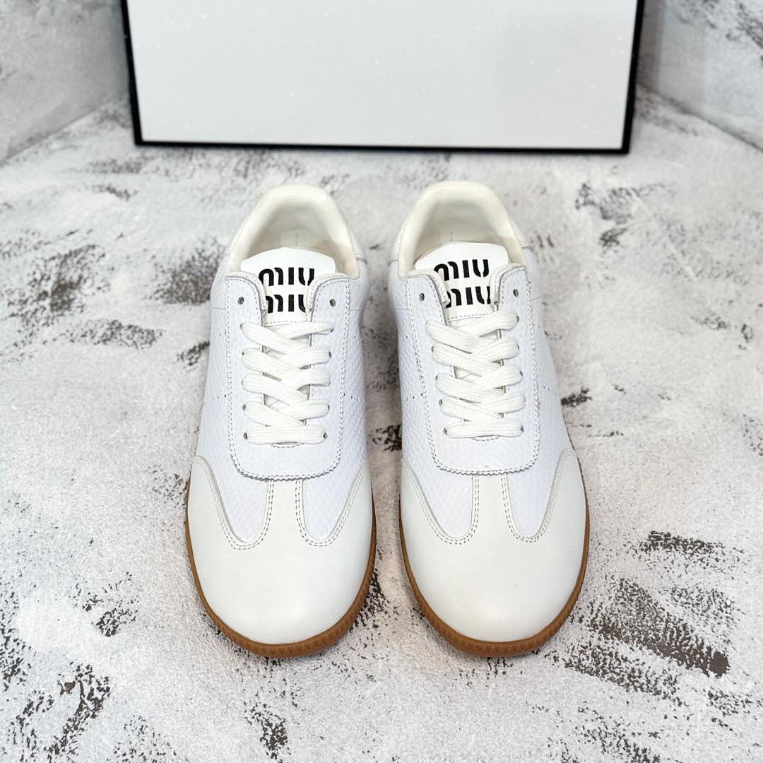 RETRO SNEAKERS IN WHITE LAMBSKIN WITH KNITTED PATTERN、mysite、Cacoeks