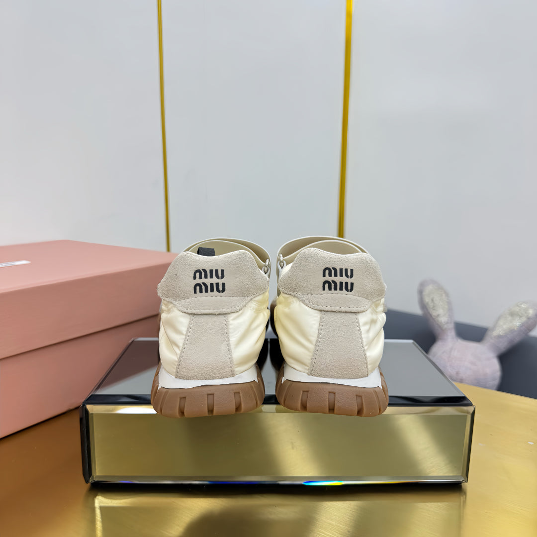 BALLERINAS SHOES IN OFF WHITE TYRE TECHNICAL FABRIC AND GREY SUEDE、mysite、Cacoeks