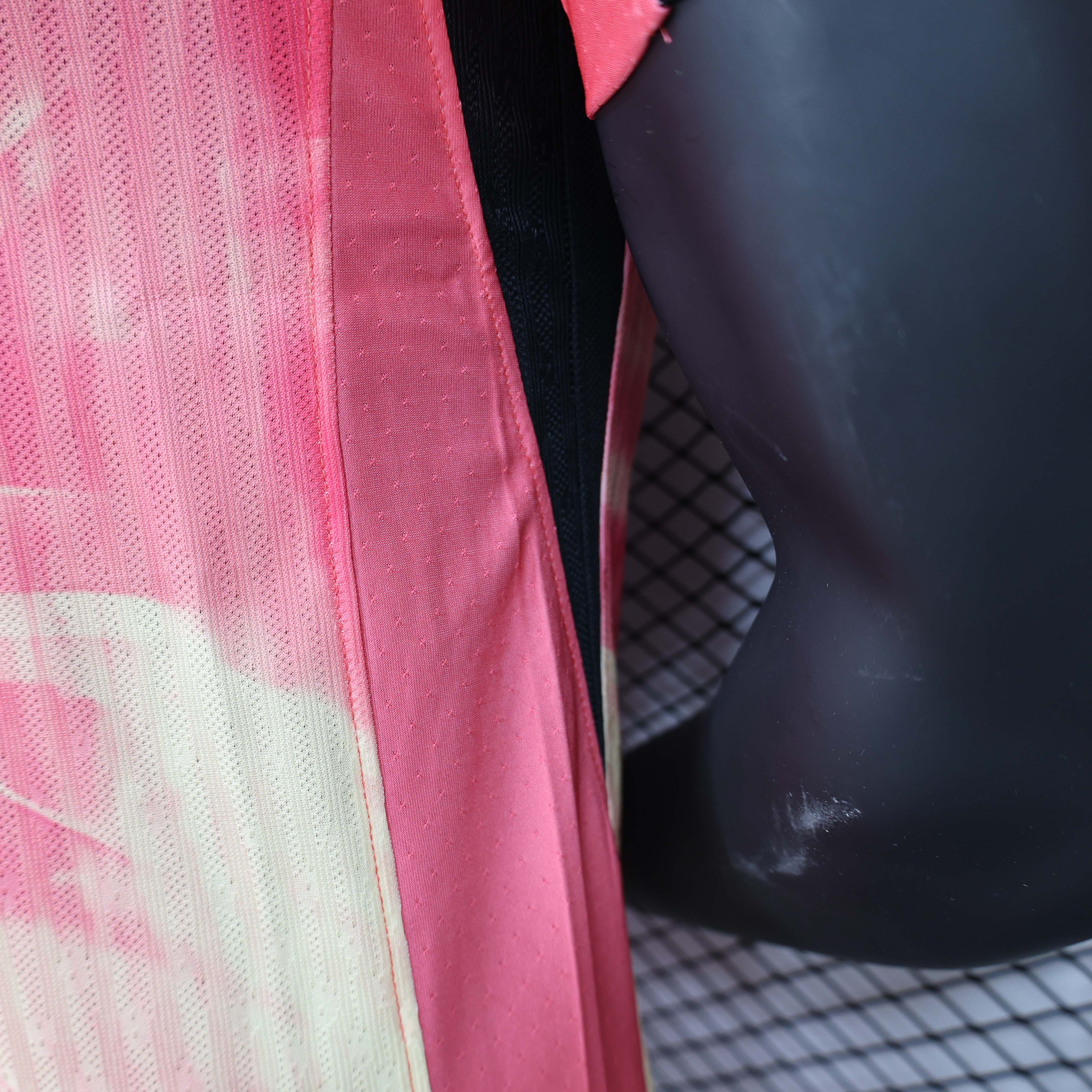 2024/2025 Player Version Barcelona Special Edition Pink Football Shirt 1:1 Thai Quality:football jersey mysite: unitedjerseyfootball 邓江浪:football