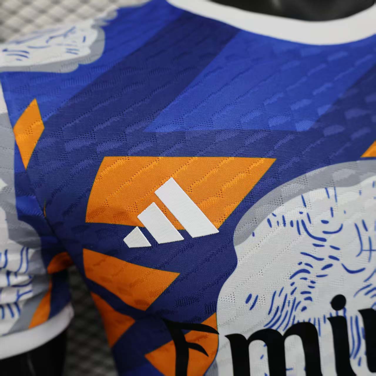 2025/2026 Player Version Real Madrid Special Edition White and Orange Football Shirt 1:1 Thai Quality:football jersey mysite: unitedjerseyfootball 邓江浪:football