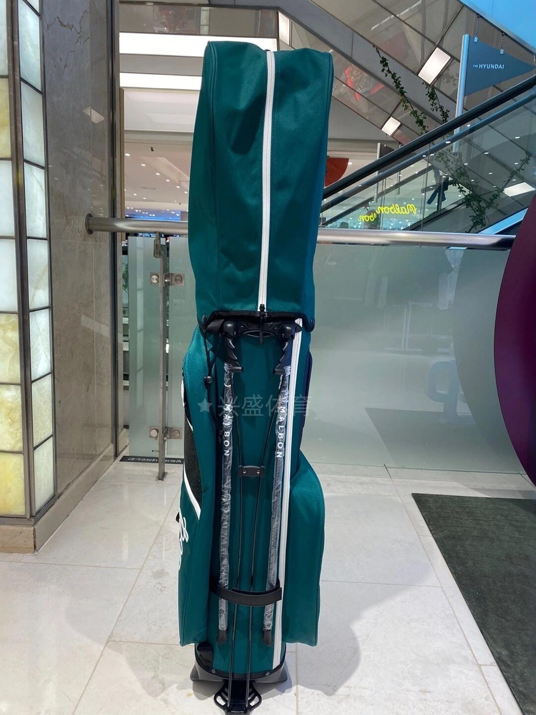 TITLESIT TAYLORMADE G/FORE GOLF BAG
