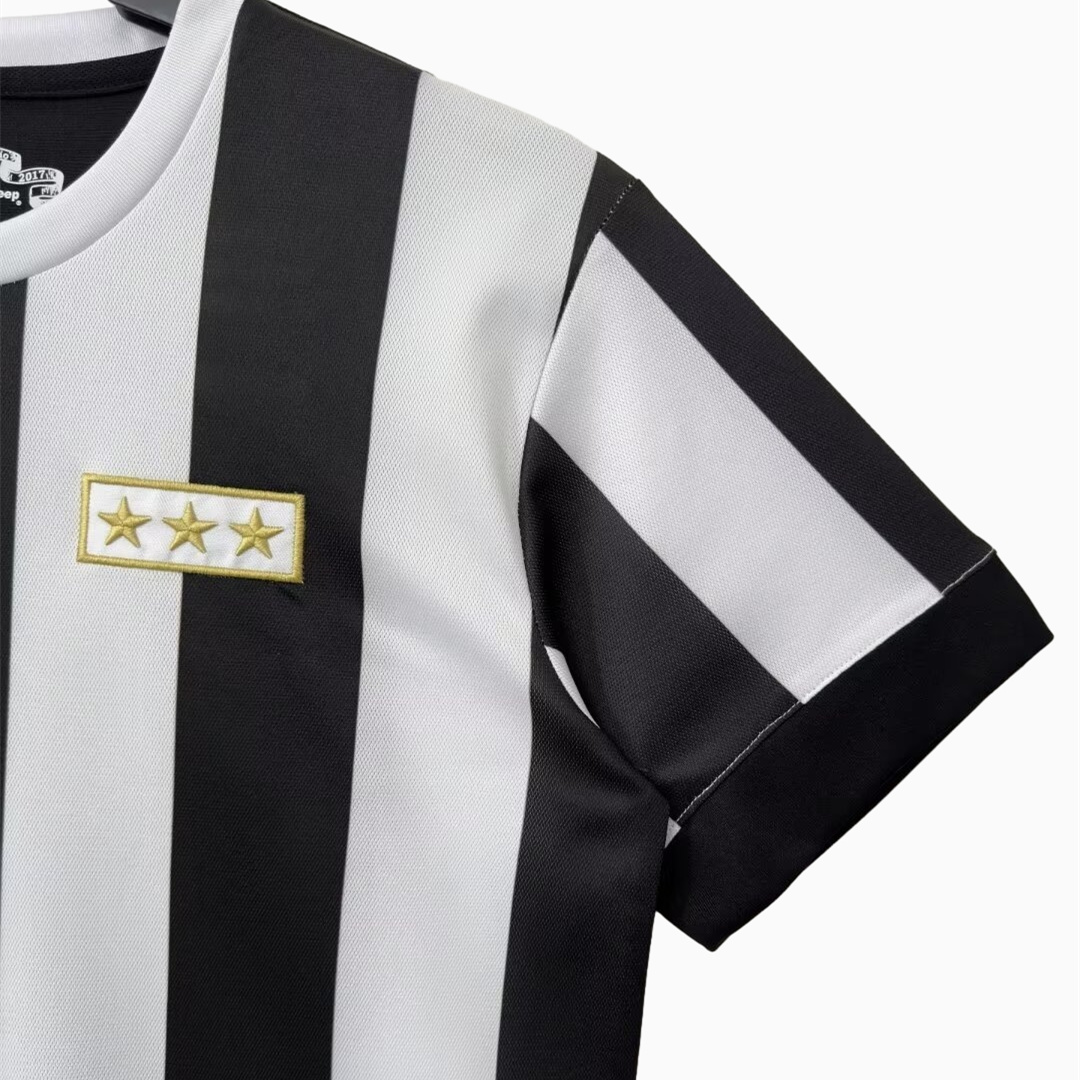 ManixJersey.com | Retro Juventus 2017-18 120th Anniversary Special Edition Jersey -Customize Name, Number and Patch | Worldwide Shipping