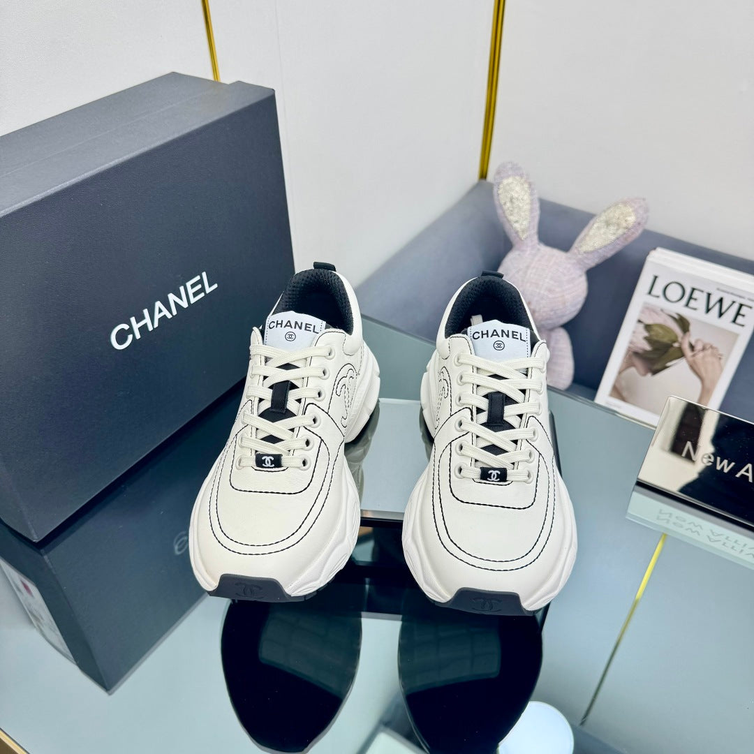 TRAINERS SNEAKER IN WHITE CALFSKIN WITH STICKER 238625、mysite、Cacoeks