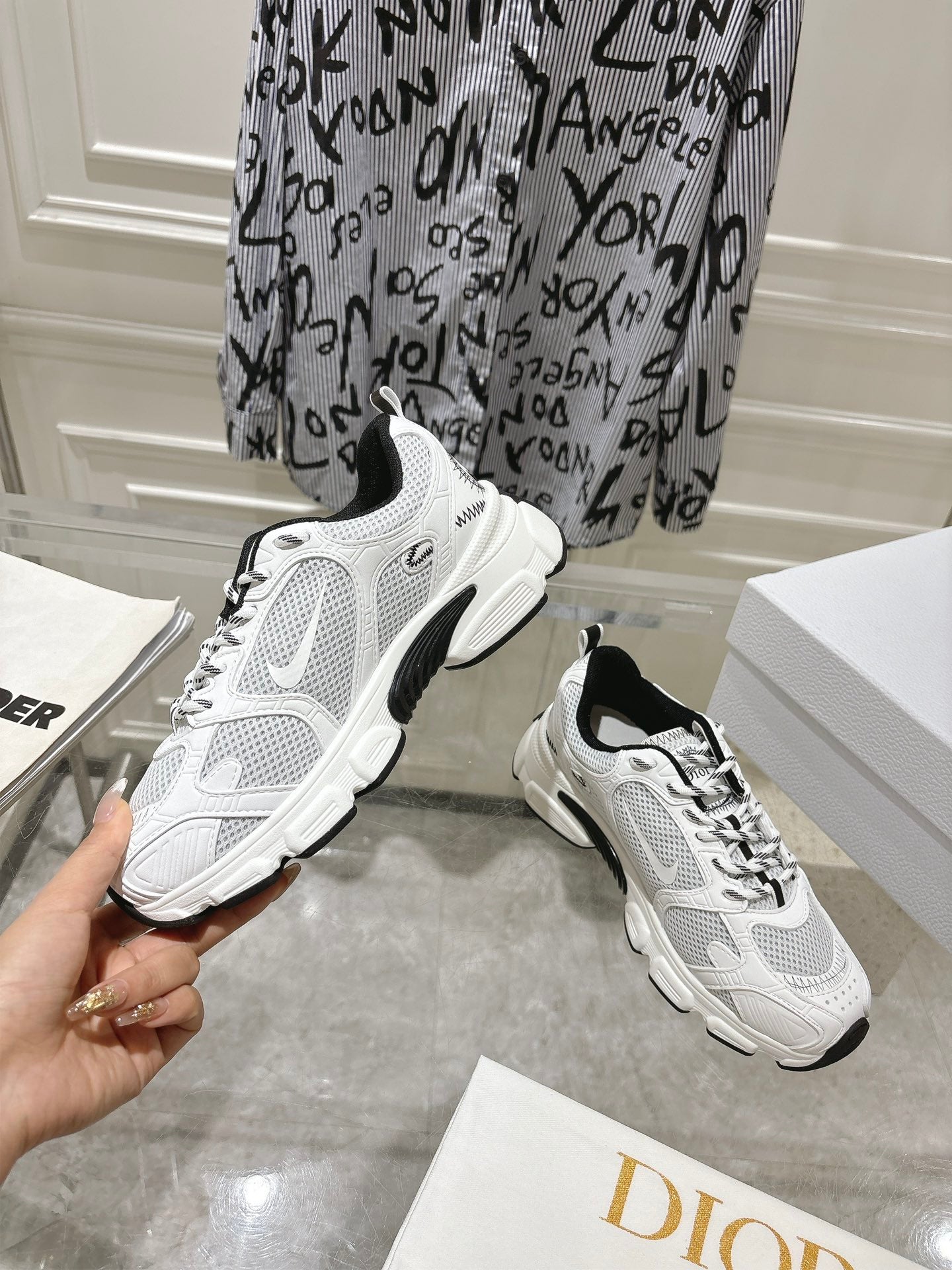 DIOR 25S CHRONO SNEAKER 45MM IN MESH WITH WHITE AND BLACK CALFSKIN、mysite、Cacoeks