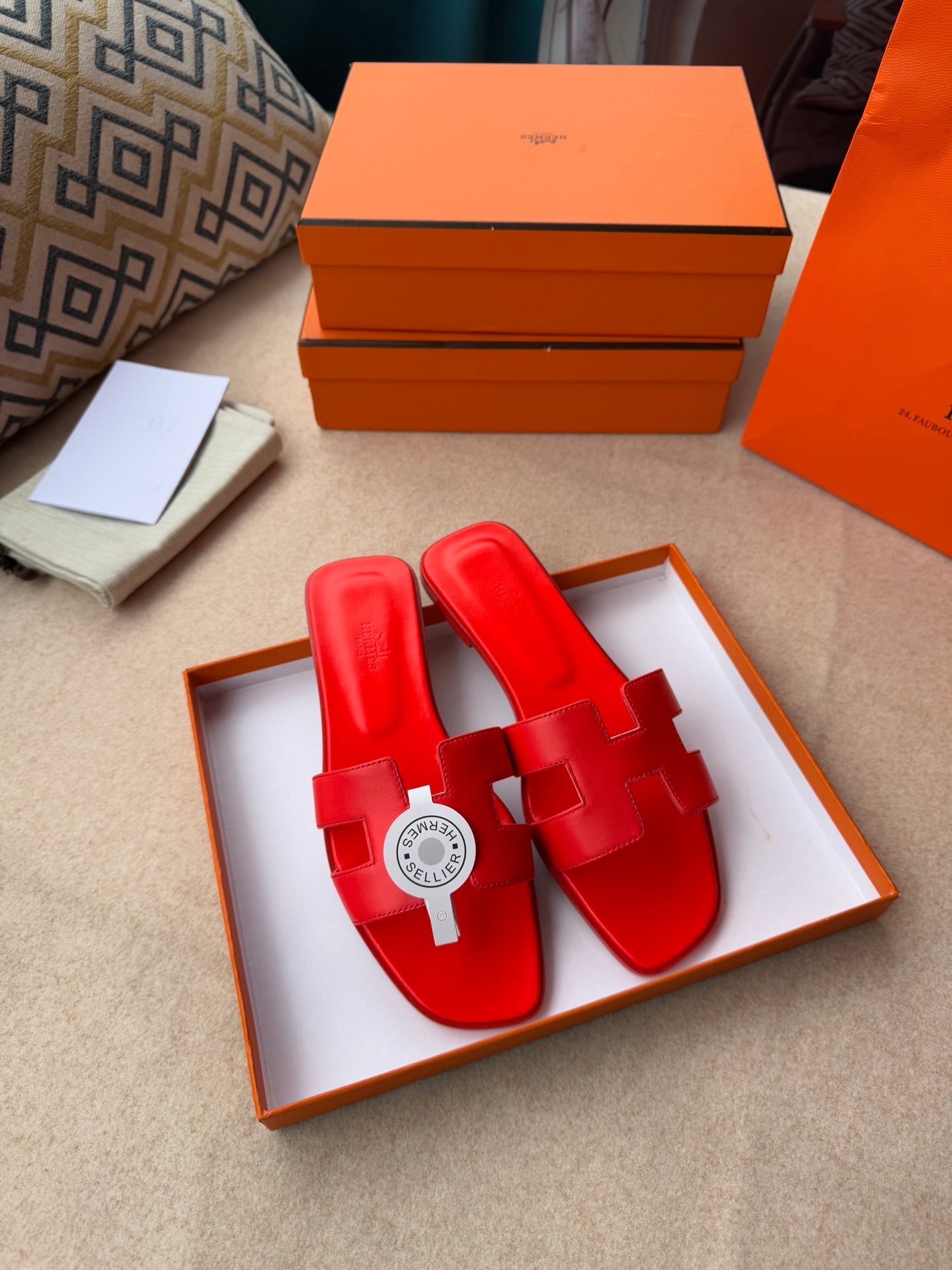 0RAN SANDALS IN CHERRY RED CALFSKIN、mysite、Cacoeks