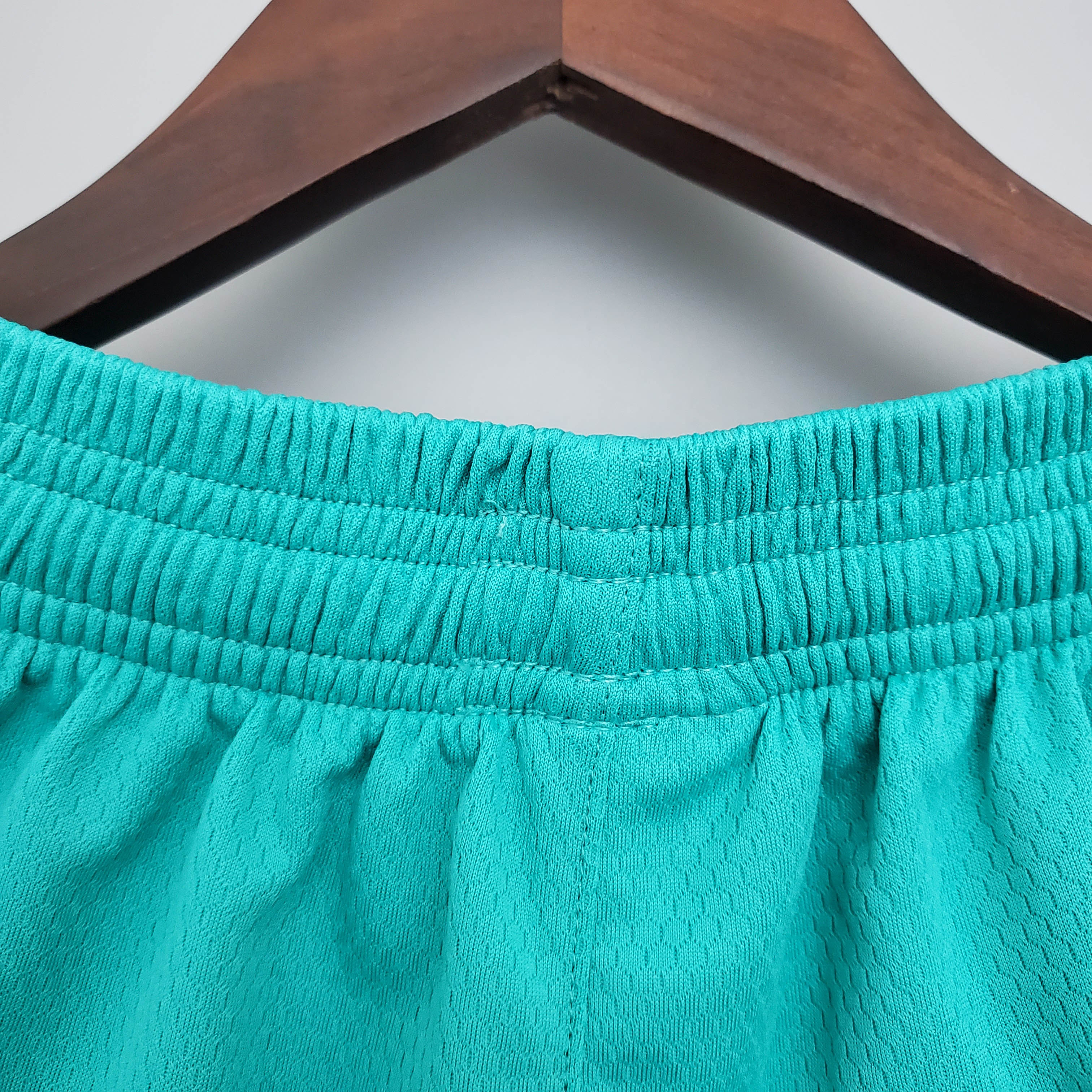 2021/2022 Real Madrid Training Suit Shorts Green:football jersey mysite: unitedjerseyfootball 邓江浪:football