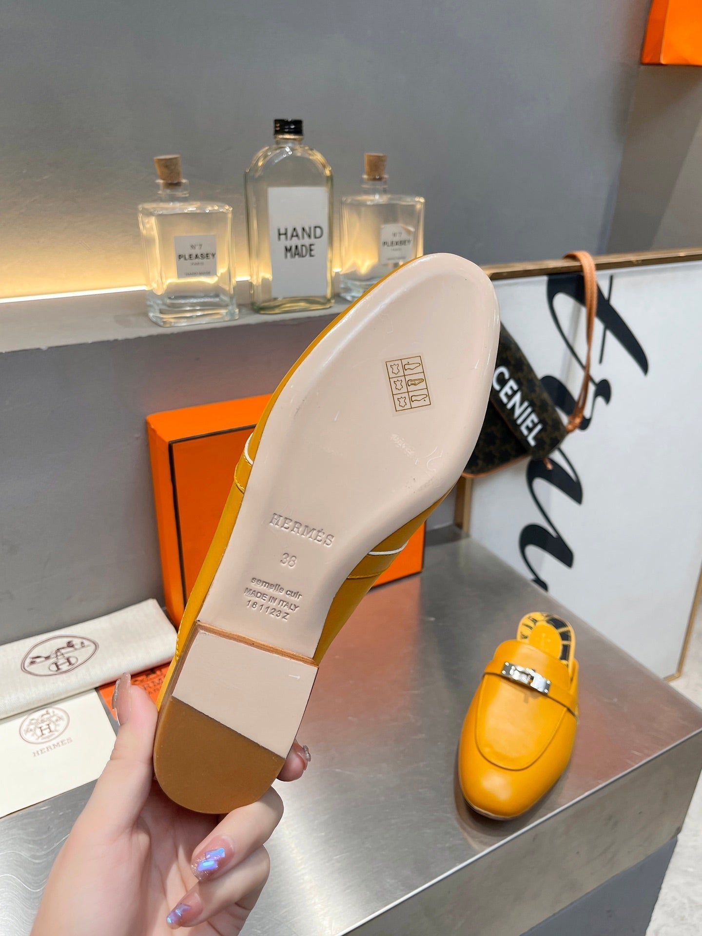 0Z MULE AMBER CALFSKIN WITH PATTERN、mysite、Cacoeks