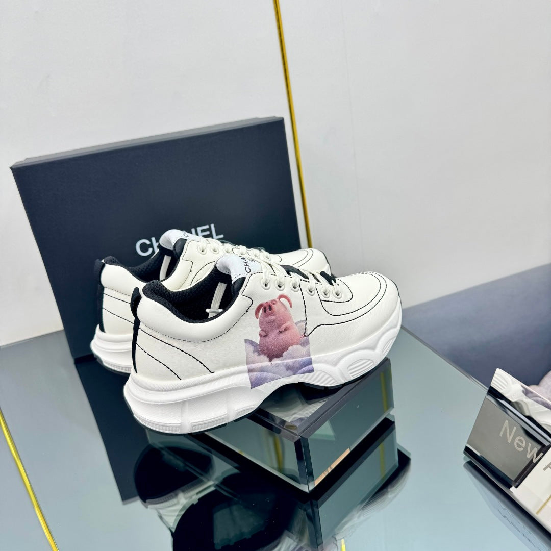 TRAINERS SNEAKER IN WHITE CALFSKIN WITH STICKER 238627、mysite、Cacoeks
