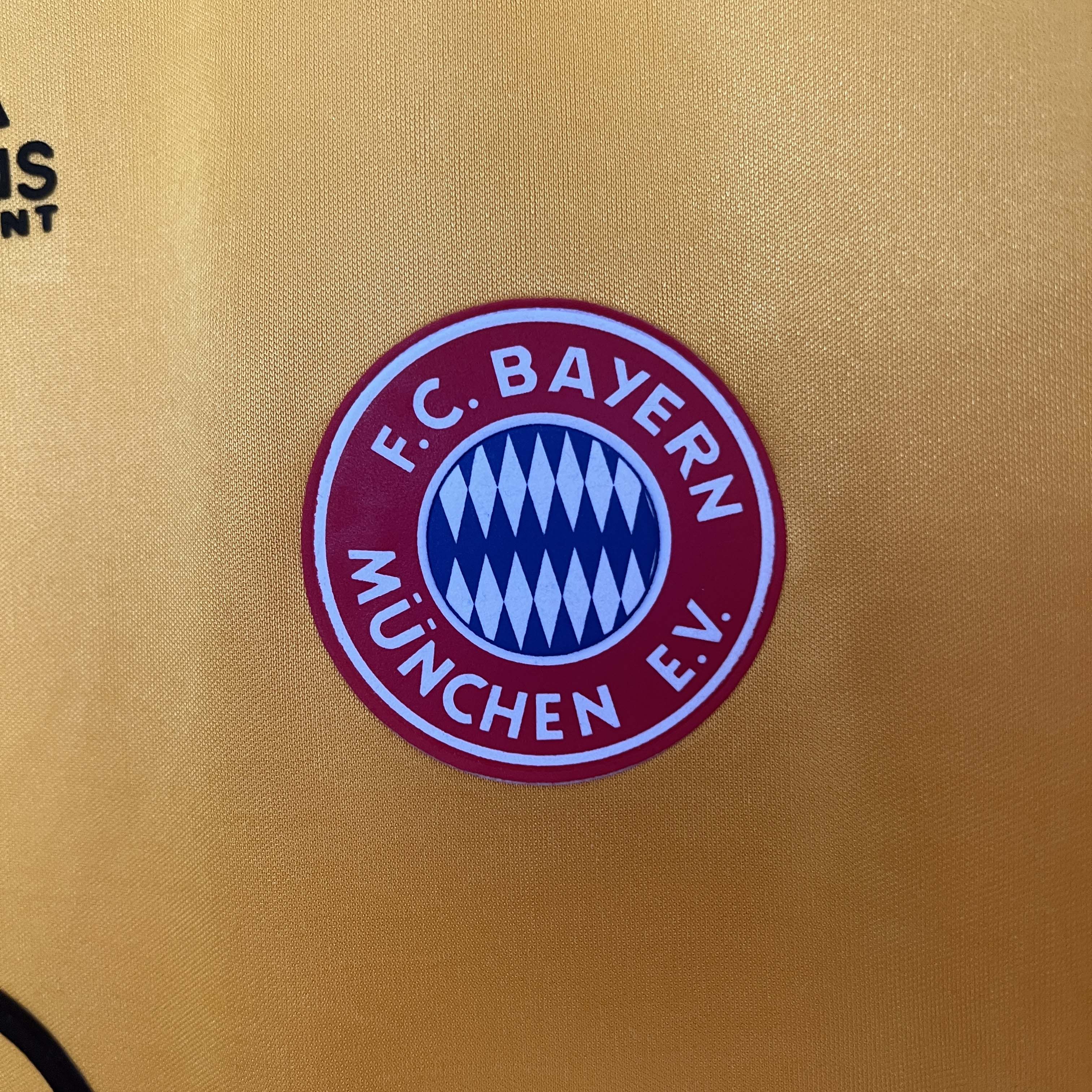 1993/1995 Retro Bayern Munich Away Football Jersey 1:1 Thai Quality:football jersey mysite: unitedjerseyfootball 邓江浪:football
