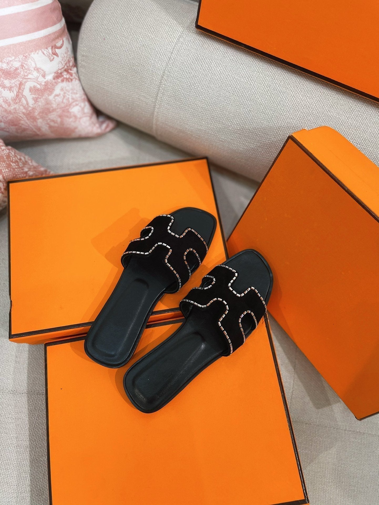 0ran Sandal Calfskin Rhinestone Black、mysite、Cacoeks