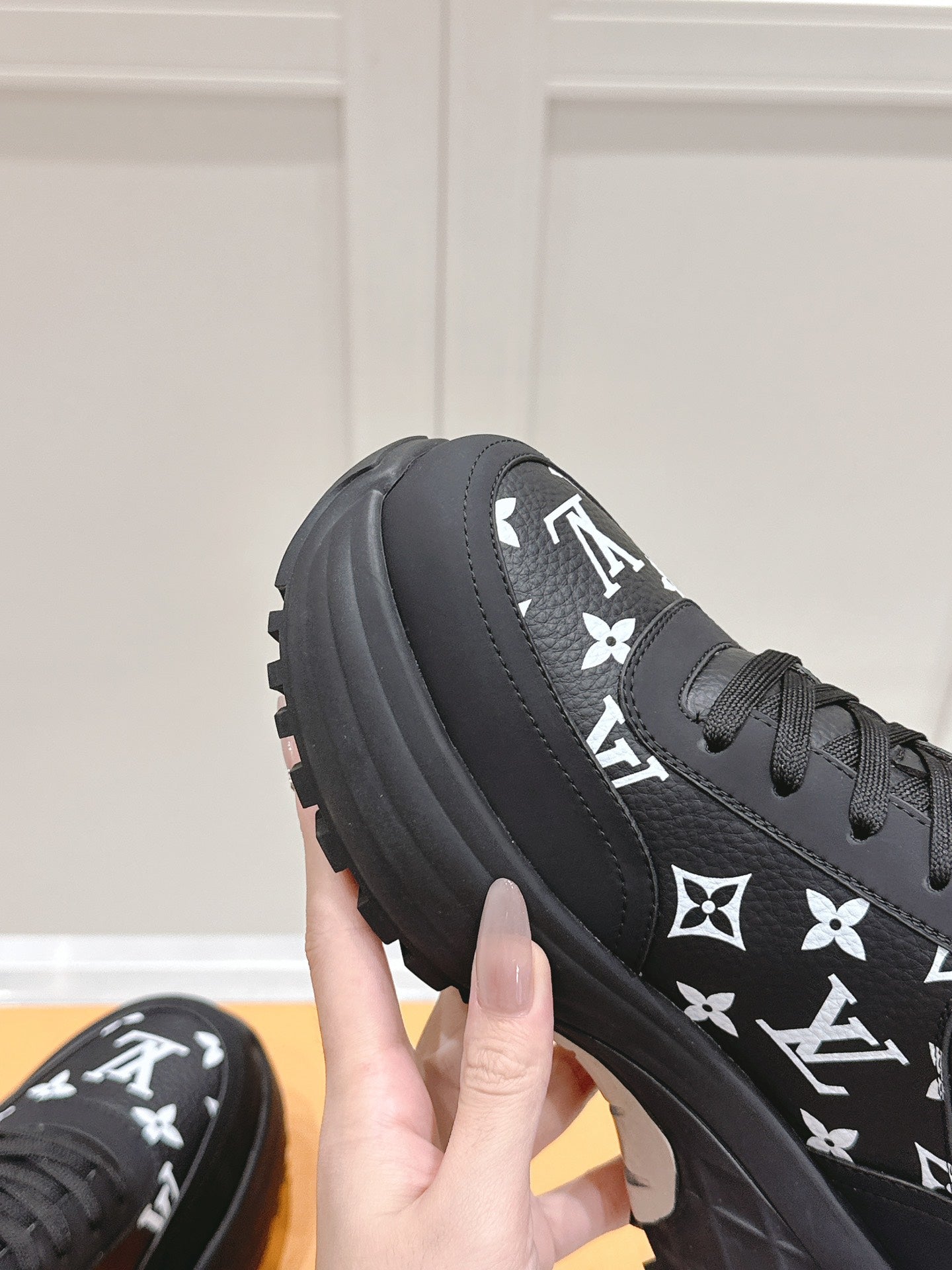 RUN AWAY SNEAKER IN BLACK MIX WHITE CALFSKIN、mysite、Cacoeks