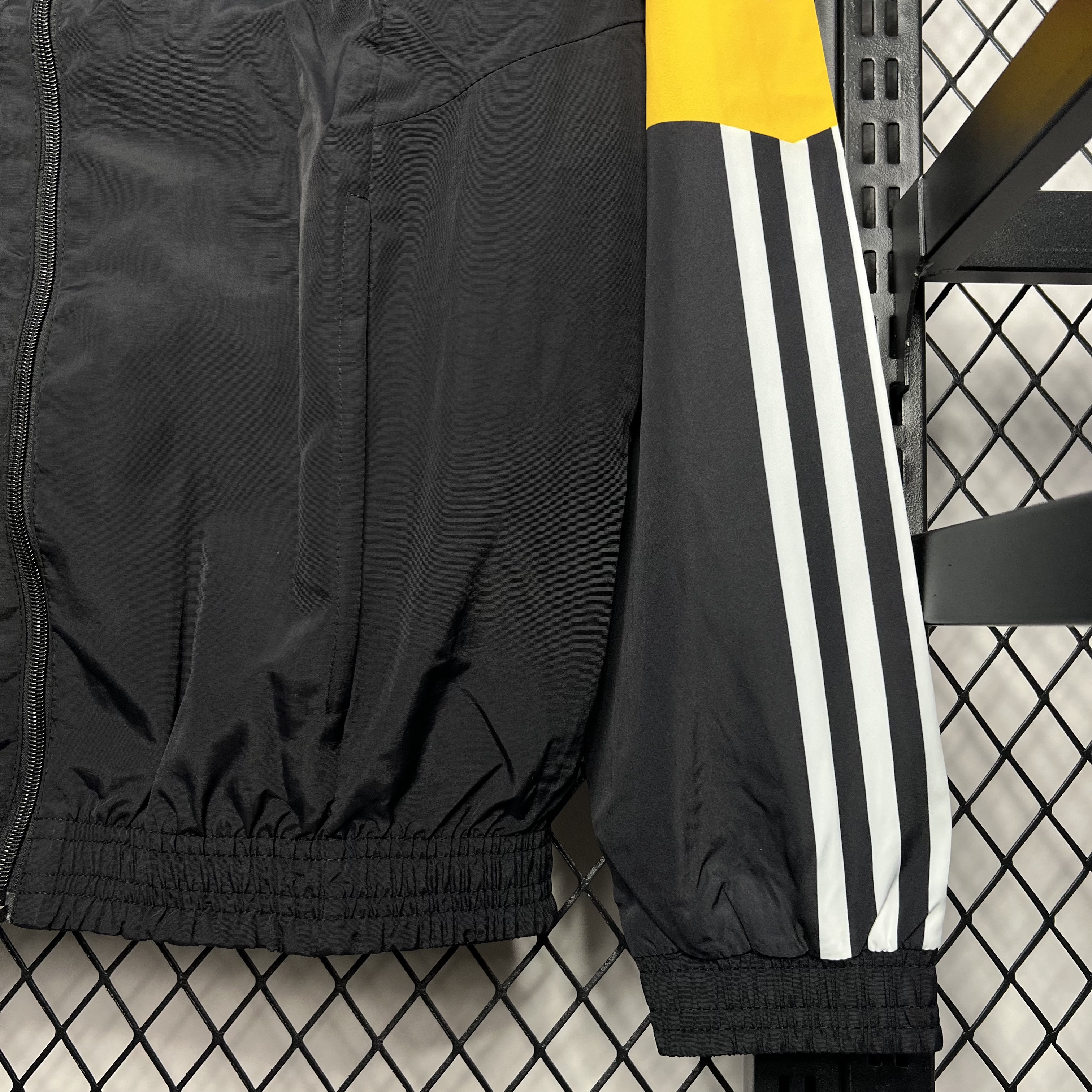 ManixJersey.com | Germany 2024 Black Windbreaker - Player Version -Customize Name, Number and Patch | Worldwide Shipping