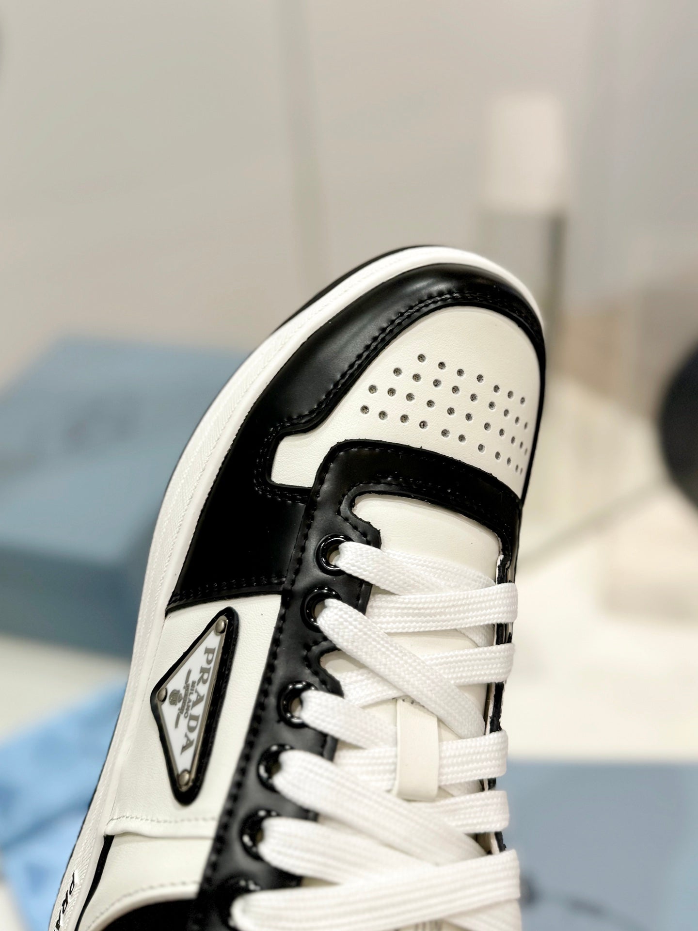 PRA DOWNTOWN PERFORATED SNEAKERS BLACK AND WHITE CALFSKIN、mysite、Cacoeks