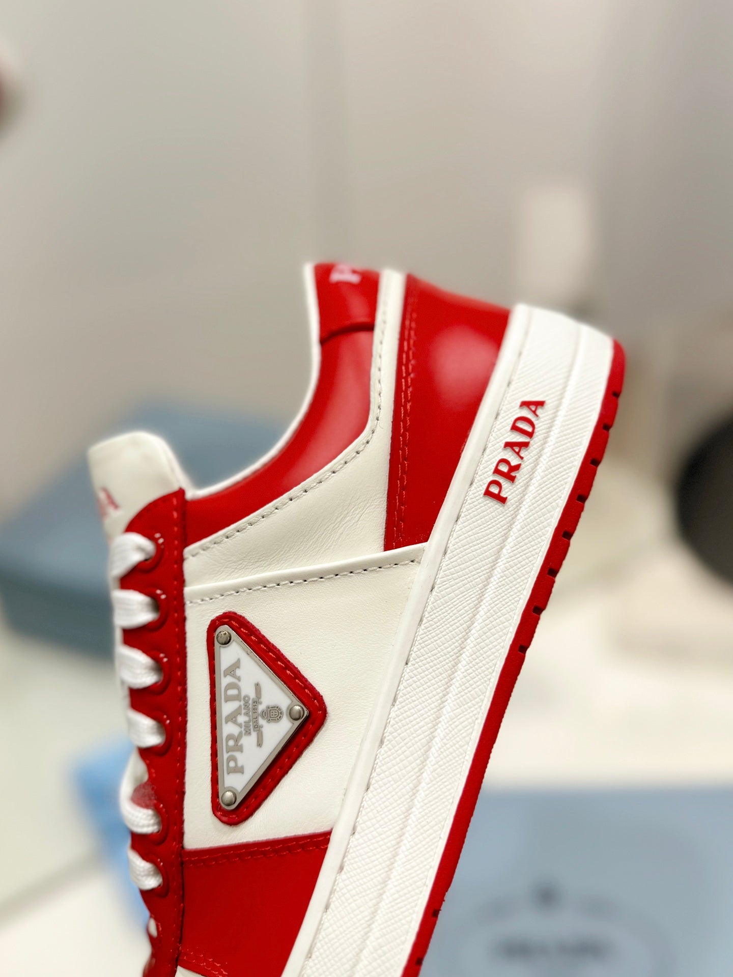 PRA DOWNTOWN PERFORATED SNEAKERS WHITE AND RED CALFSKIN、mysite、Cacoeks