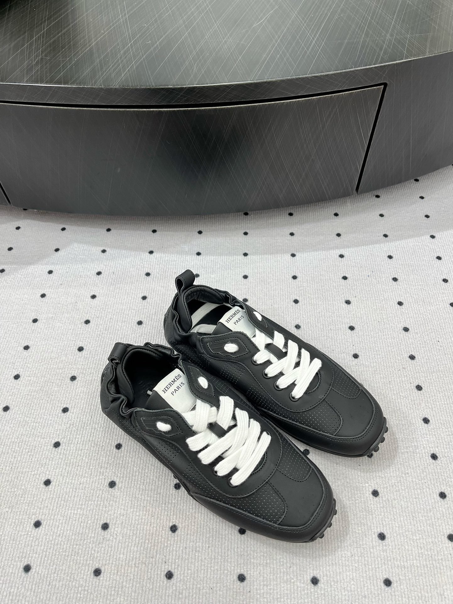 TRAIL SNEAKER IN BLACK CALFSKIN、mysite、Cacoeks