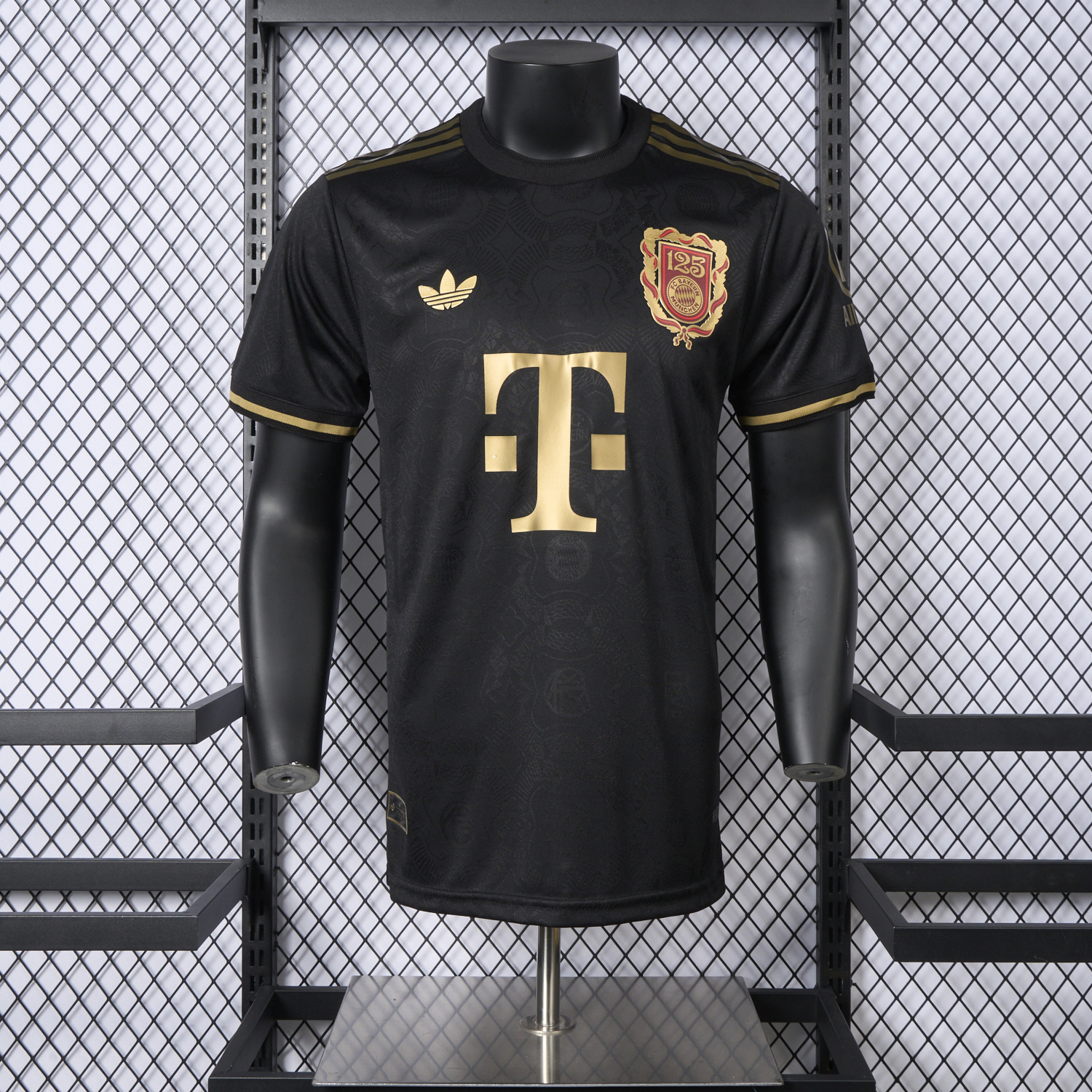 foot-Bayern Munich 2025 Black 125th Anniversary Jersey - Player Version