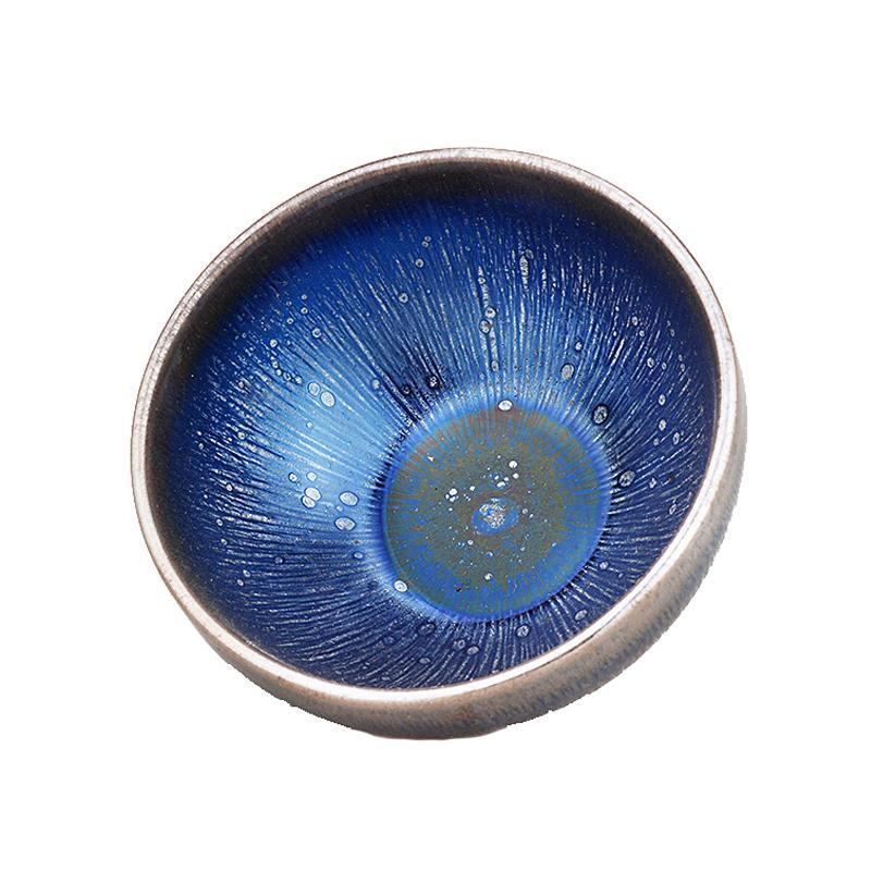 GEEK BAR-https://www.hot-toy.com/