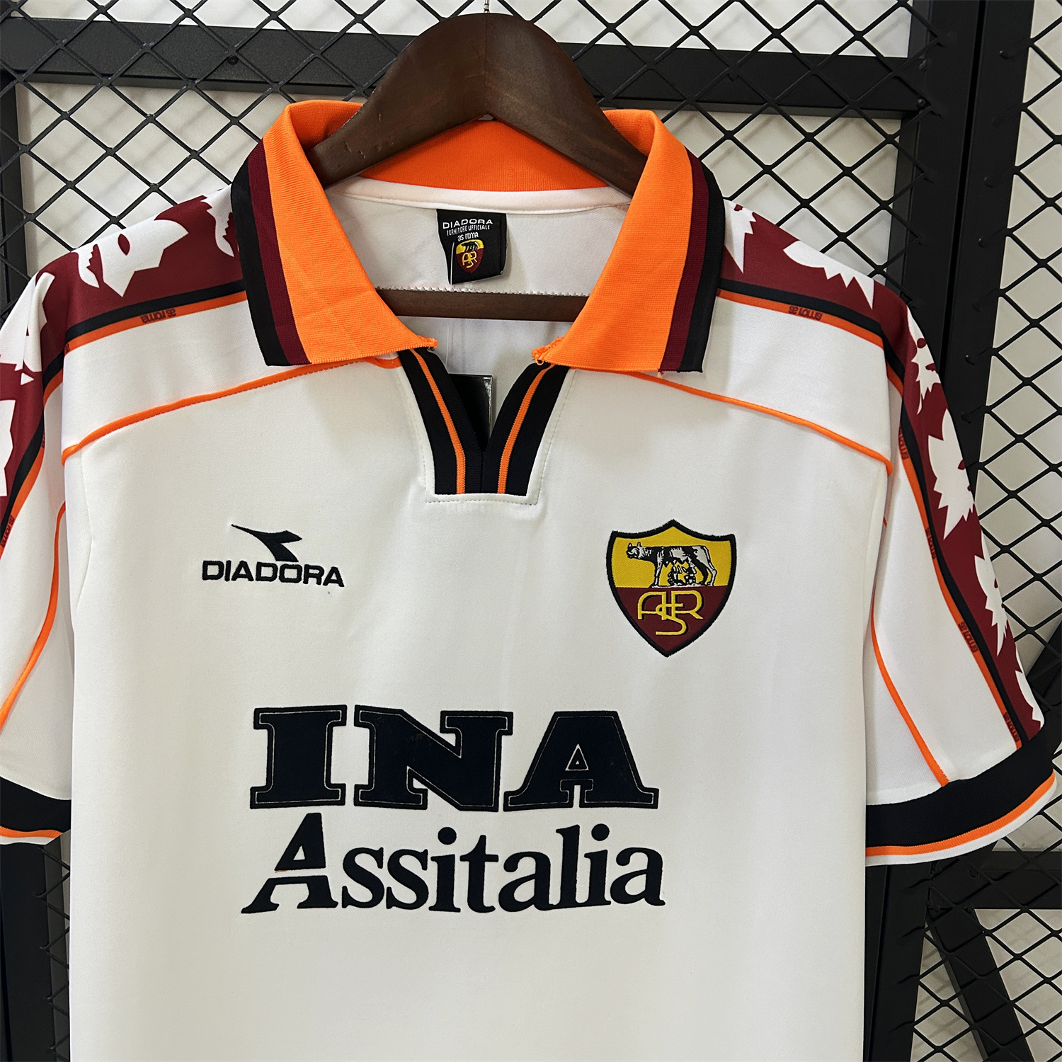 foot-Retro Roma 1998-99 Away Jersey