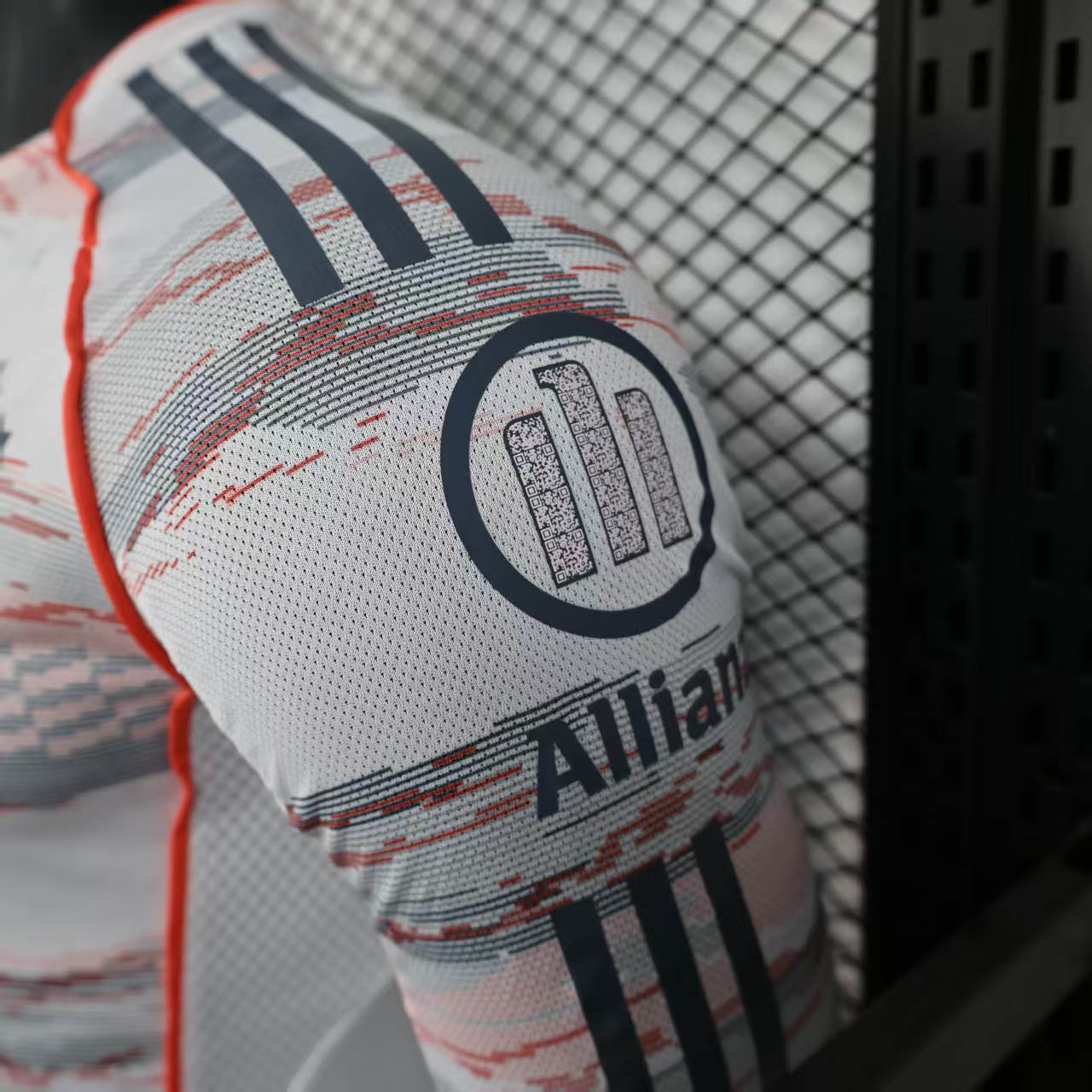 2025/2026 Player Version Long Sleeve Bayern Munich Away Football Shirt 1:1 Thai Quality:football jersey mysite: unitedjerseyfootball 邓江浪:football