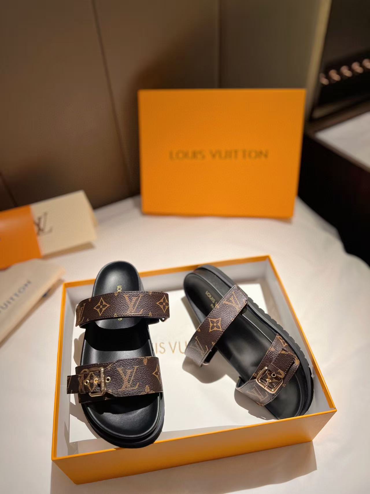 LV GOLD BUCKLE SANDALS IN BROWN MONOGRAM CANVAS、mysite、Cacoeks
