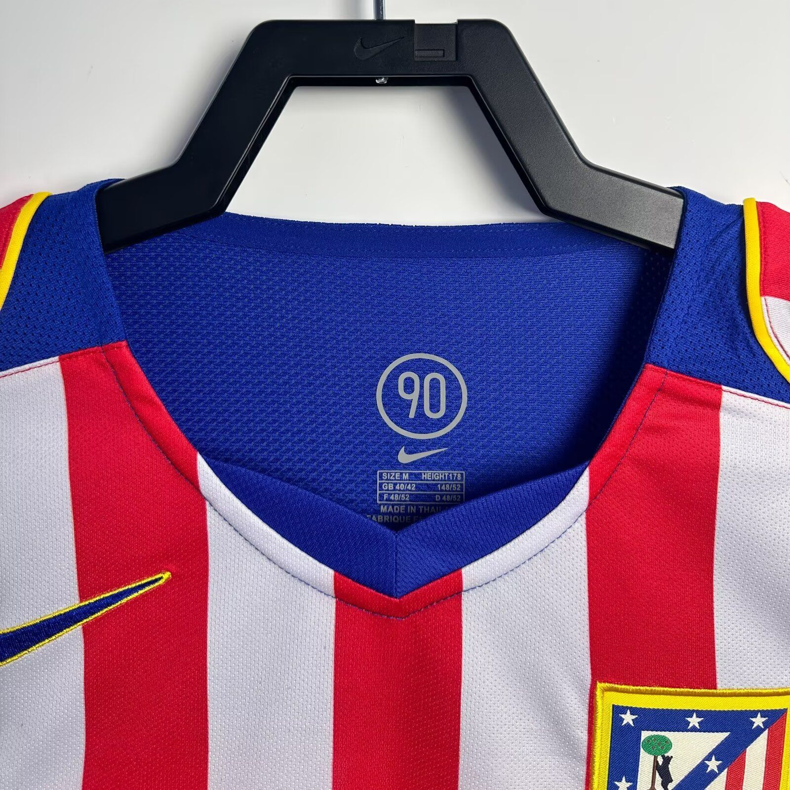 Higojerseys-Retro Atletico Madrid 2004-05 Home Long Sleeves Jersey - S.p.i.d.e.r M.a.n