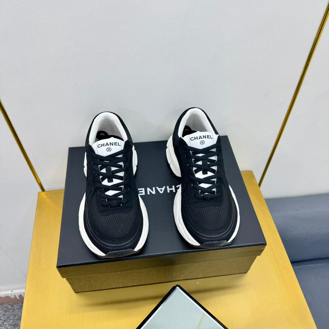 DAD SNEAKER IN BLACK SUEDE AND BREATHABLE MESH、mysite、Cacoeks