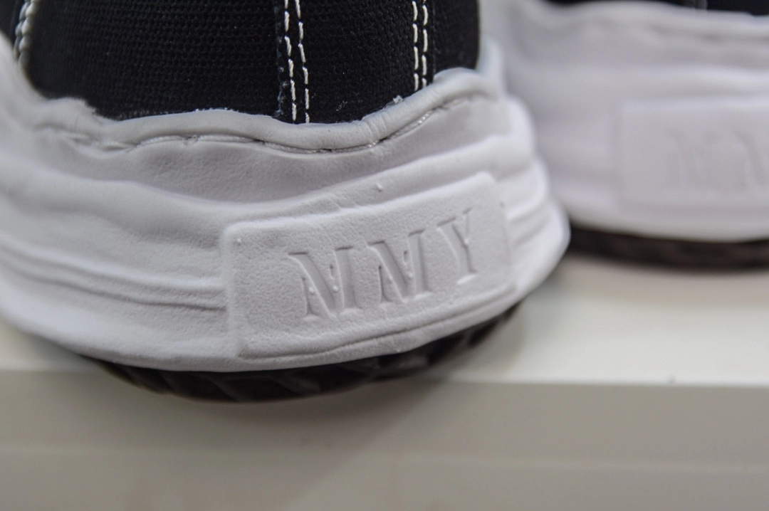 Maison Mihara Yasuhiro Hank OG Sole Canvas Low-top Sneaker Black、mysite、Cacoeks